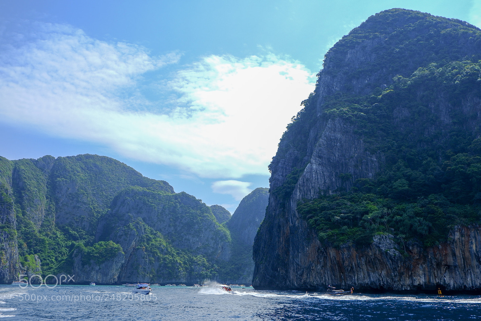Fujifilm X-A3 sample photo. Koh phi phi, thailand photography