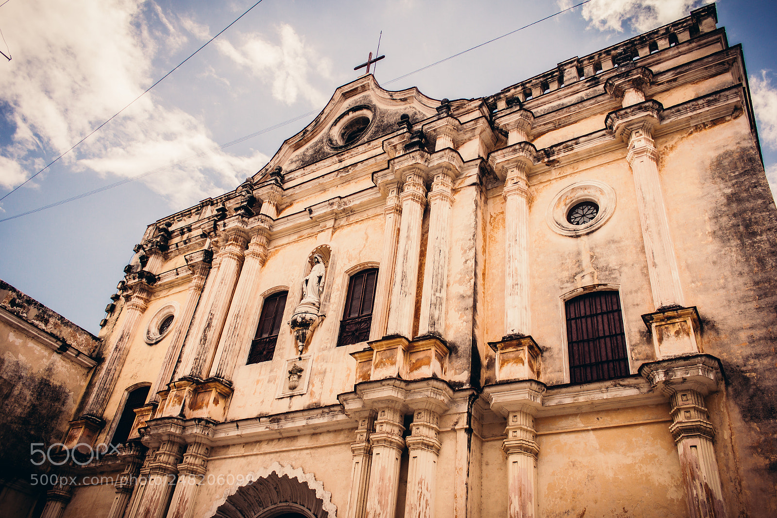 Canon EOS 550D (EOS Rebel T2i / EOS Kiss X4) sample photo. Church in havana photography