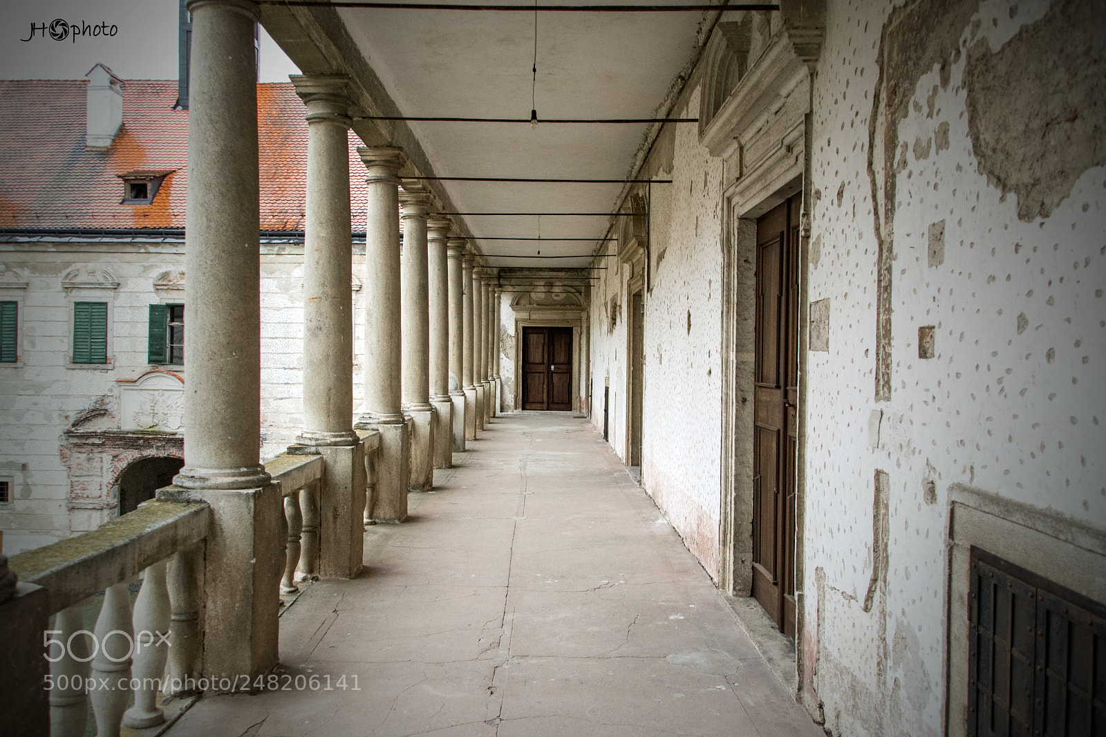 Nikon D5200 sample photo. Old hall photography