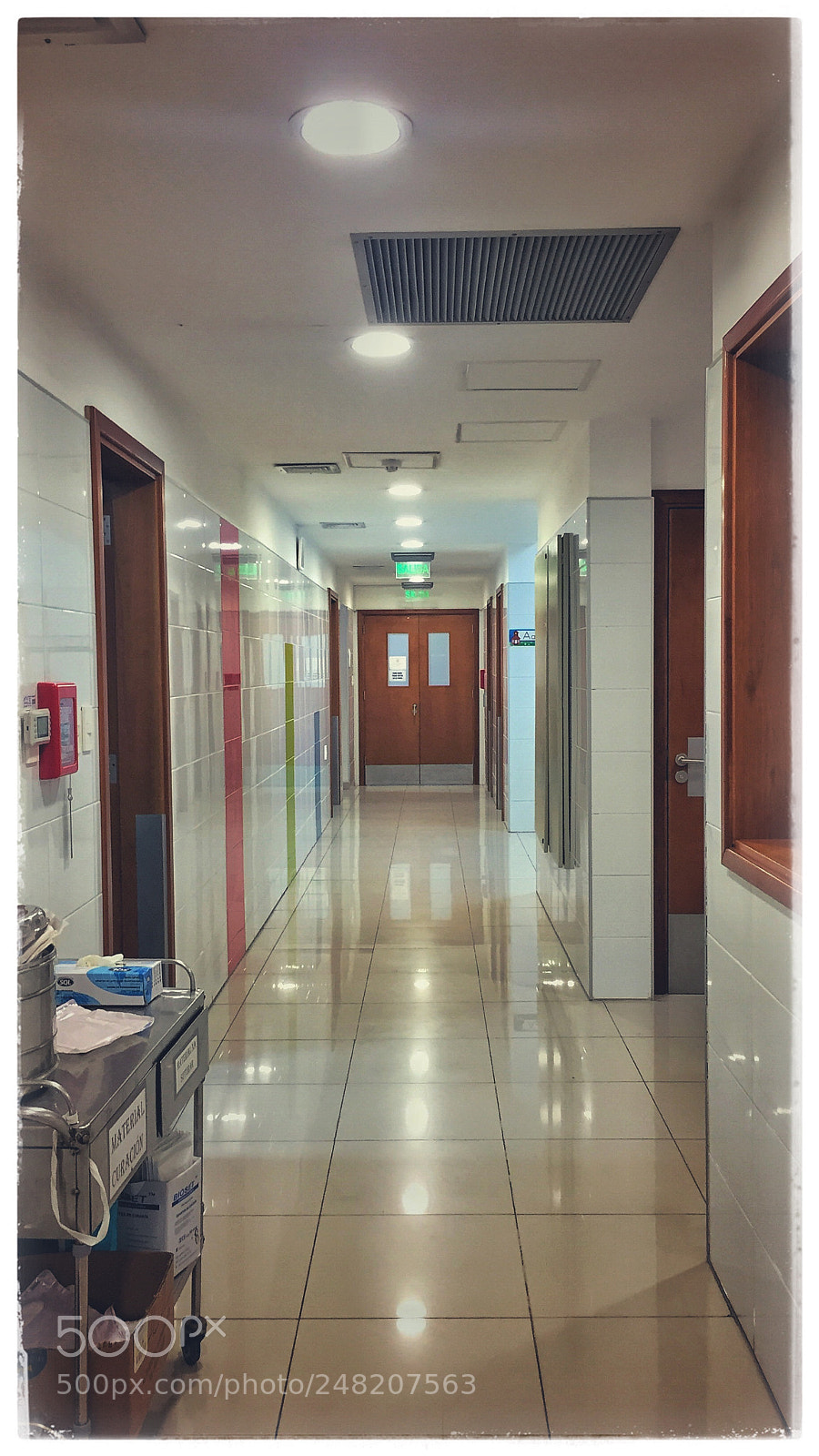 Apple iPhone 6 sample photo. Emergency room photography