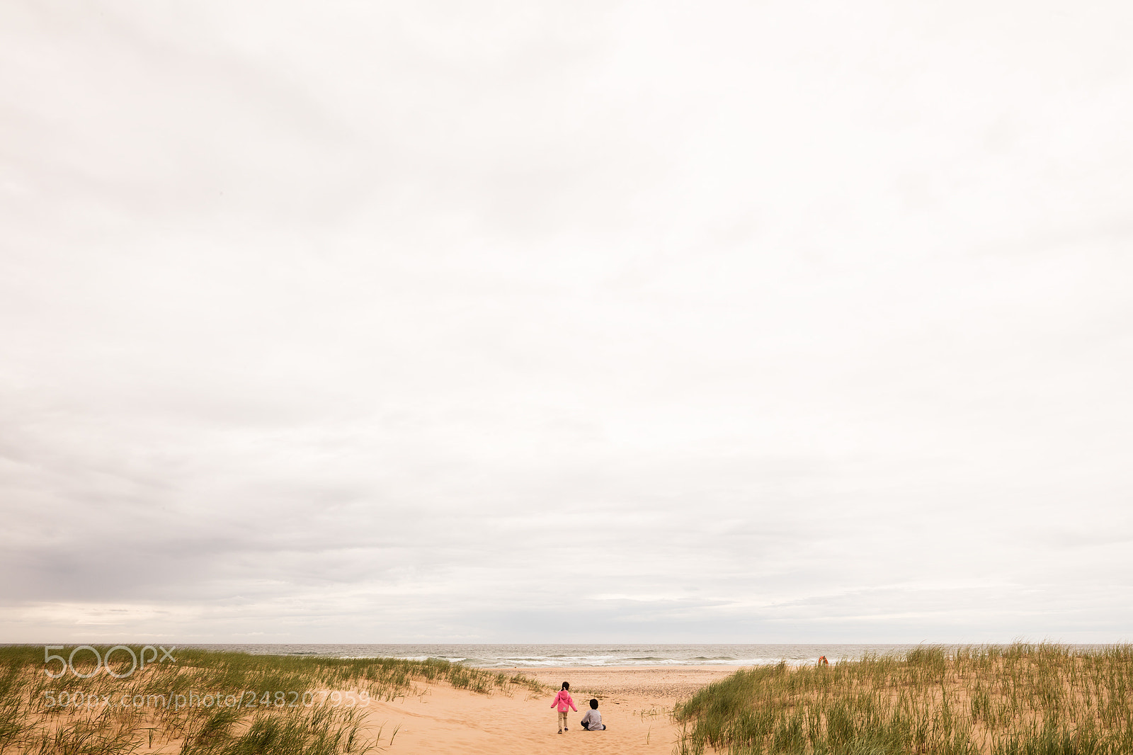 Canon EOS 5DS R sample photo. Down by the beach photography