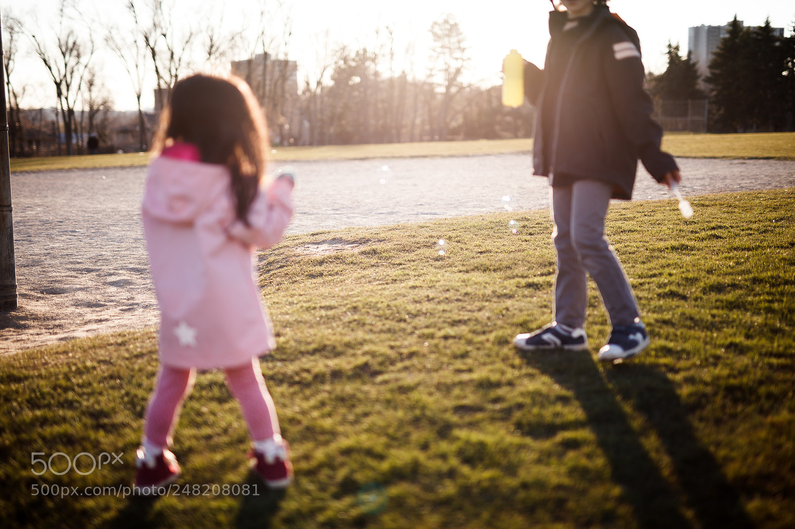 Canon EOS 5DS R sample photo. Blowing bubbles in the photography