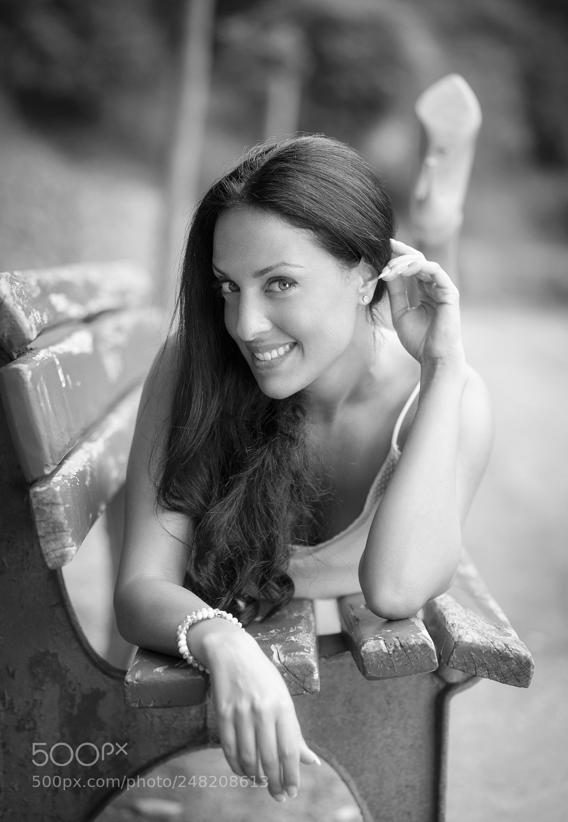Nikon D610 sample photo. Park bench photography