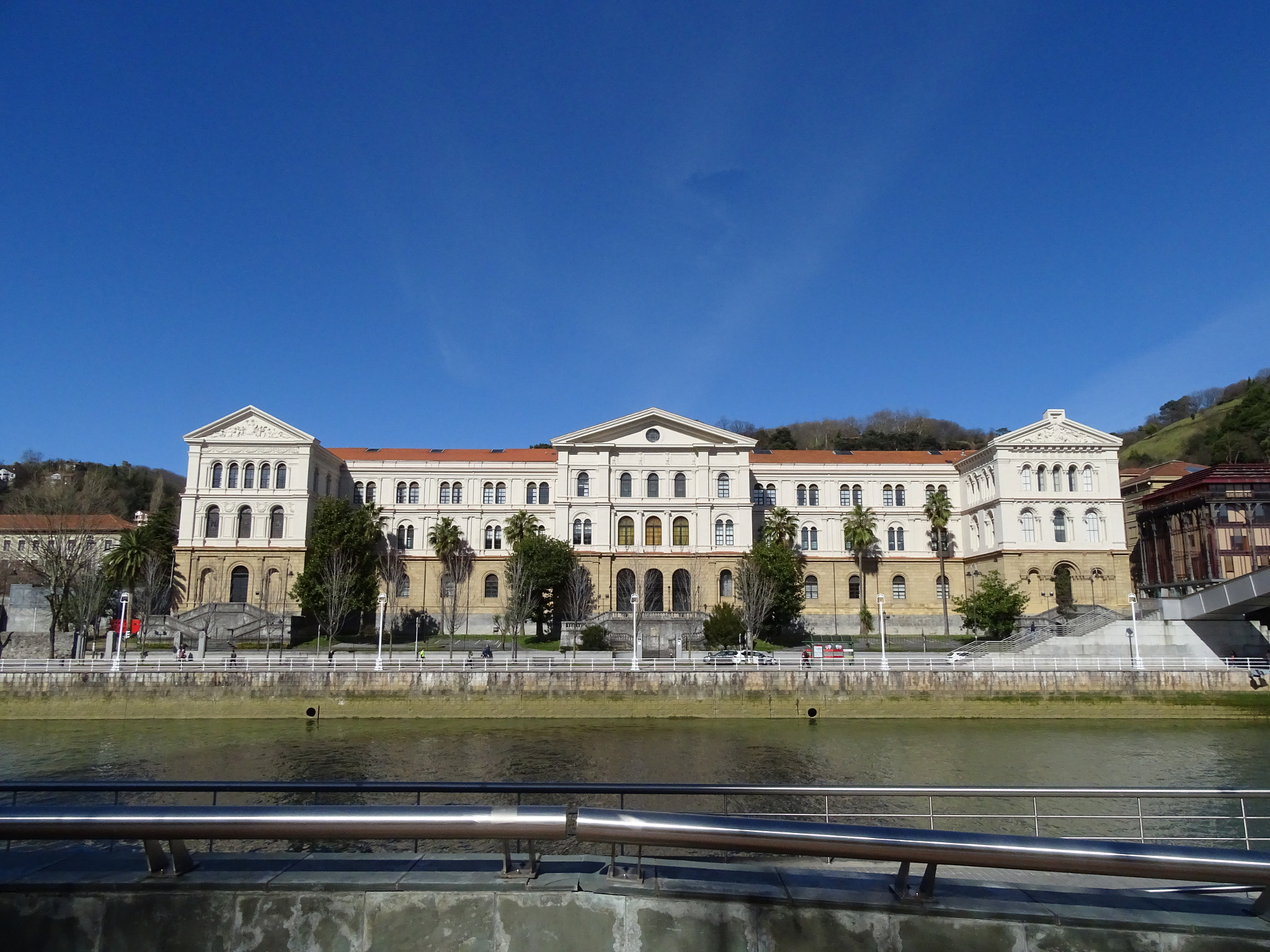 Sony Cyber-shot DSC-HX350 sample photo. University (deusto) photography
