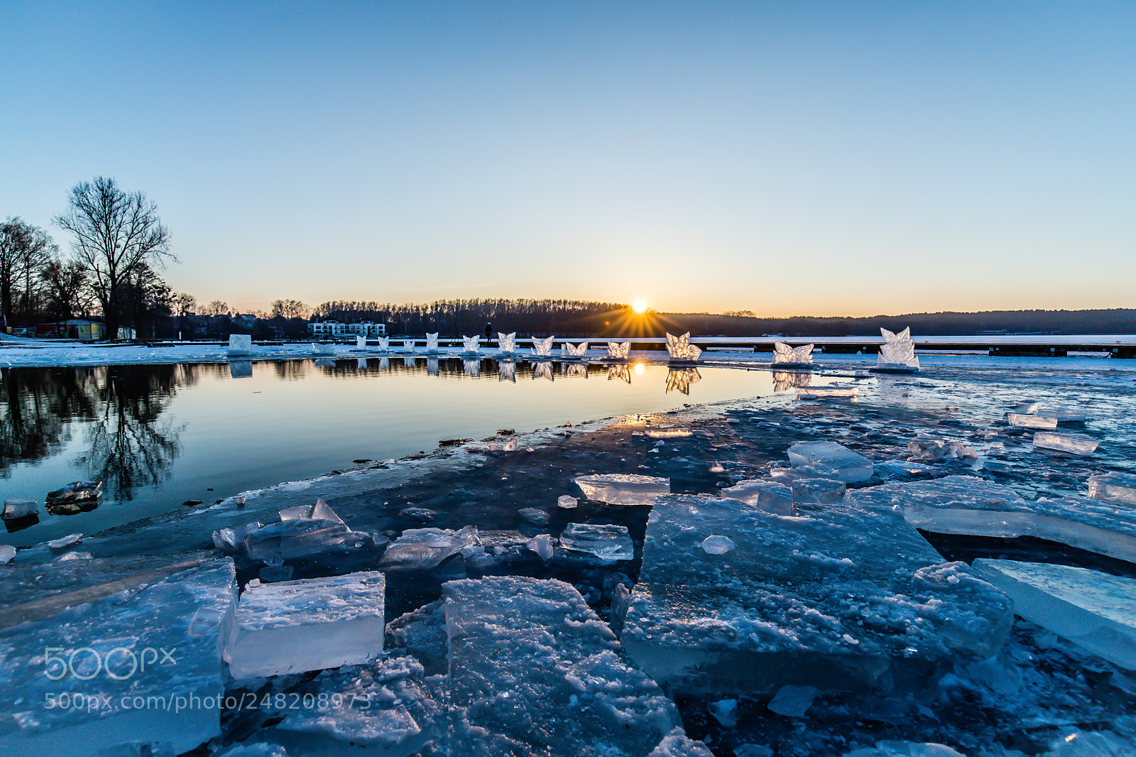 Canon EOS 6D Mark II sample photo. Frozen lake photography