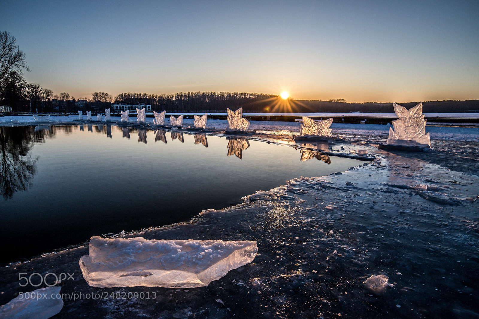 Canon EOS 6D Mark II sample photo. Frozen lake photography