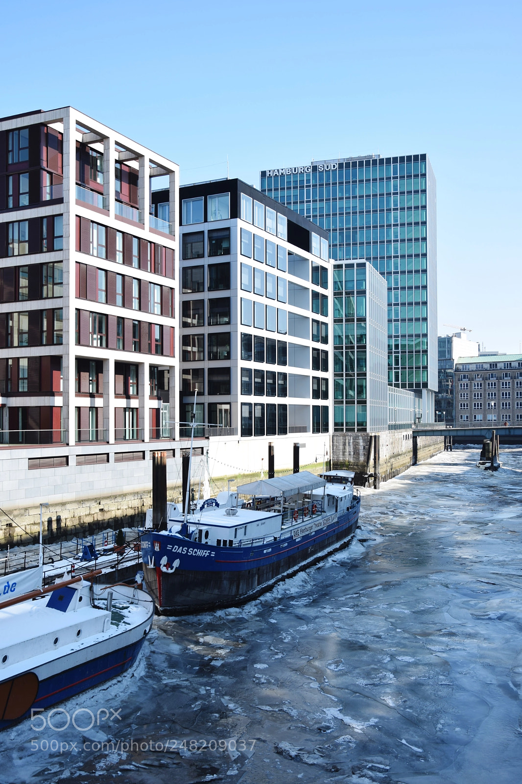Nikon D5300 sample photo. Harbour houses - hamburg photography