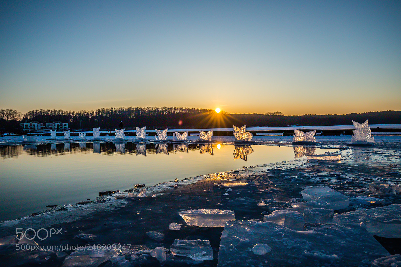 Canon EOS 6D Mark II sample photo. Frozen lake photography