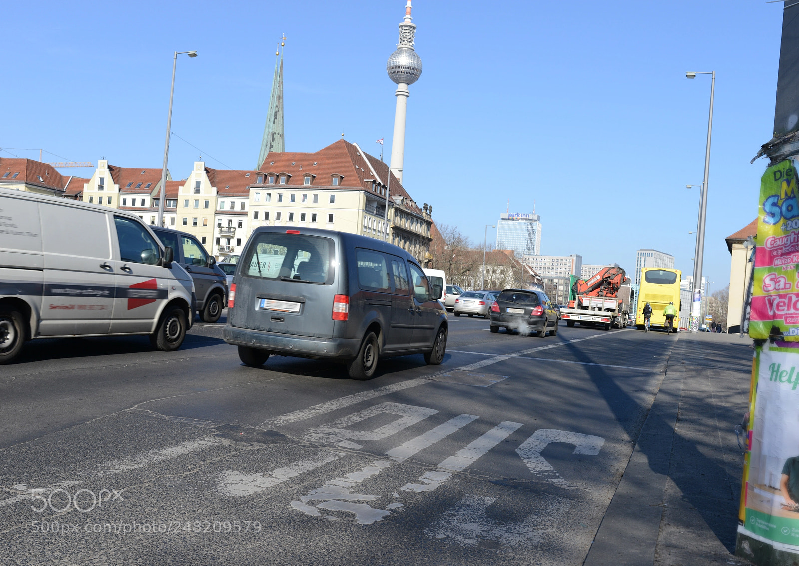 Nikon D800 sample photo. Autoverkehr auf der m photography