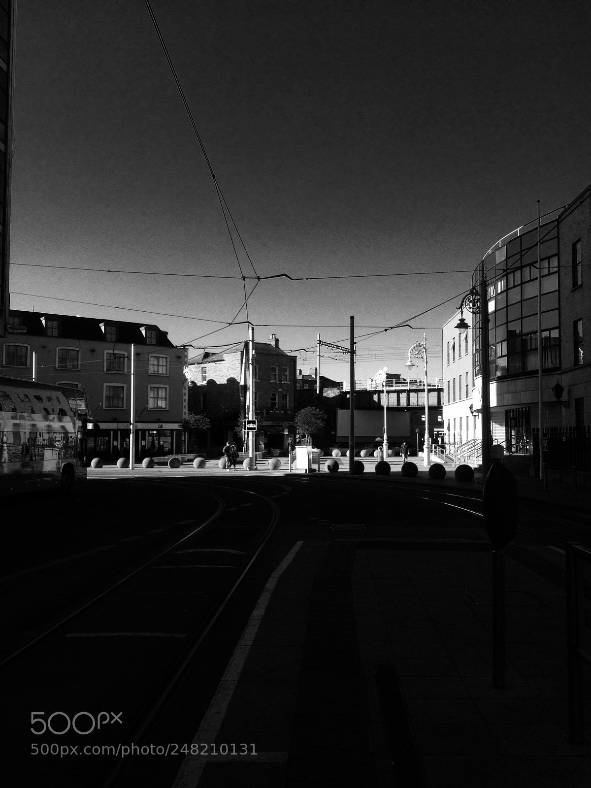 Apple iPhone 4S sample photo. Dublin light and shade photography