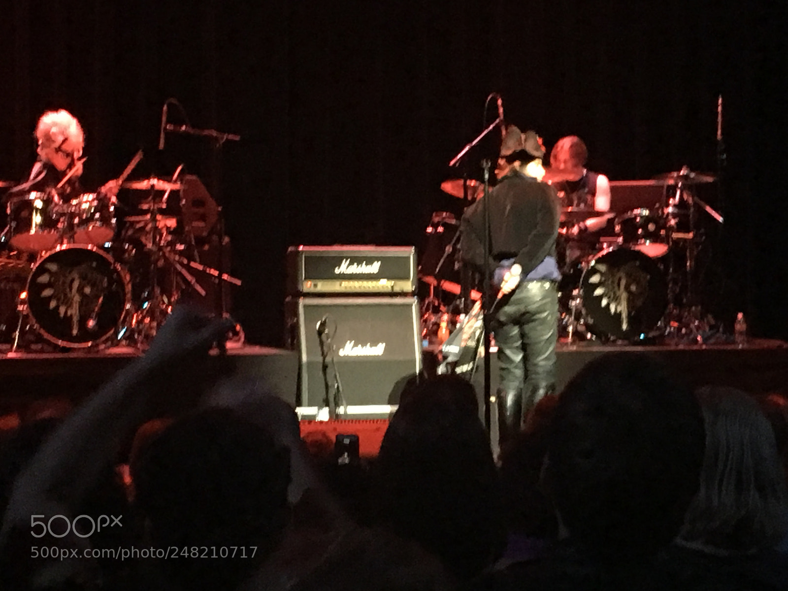 Apple iPhone 6s Plus sample photo. Adam ant concert photography