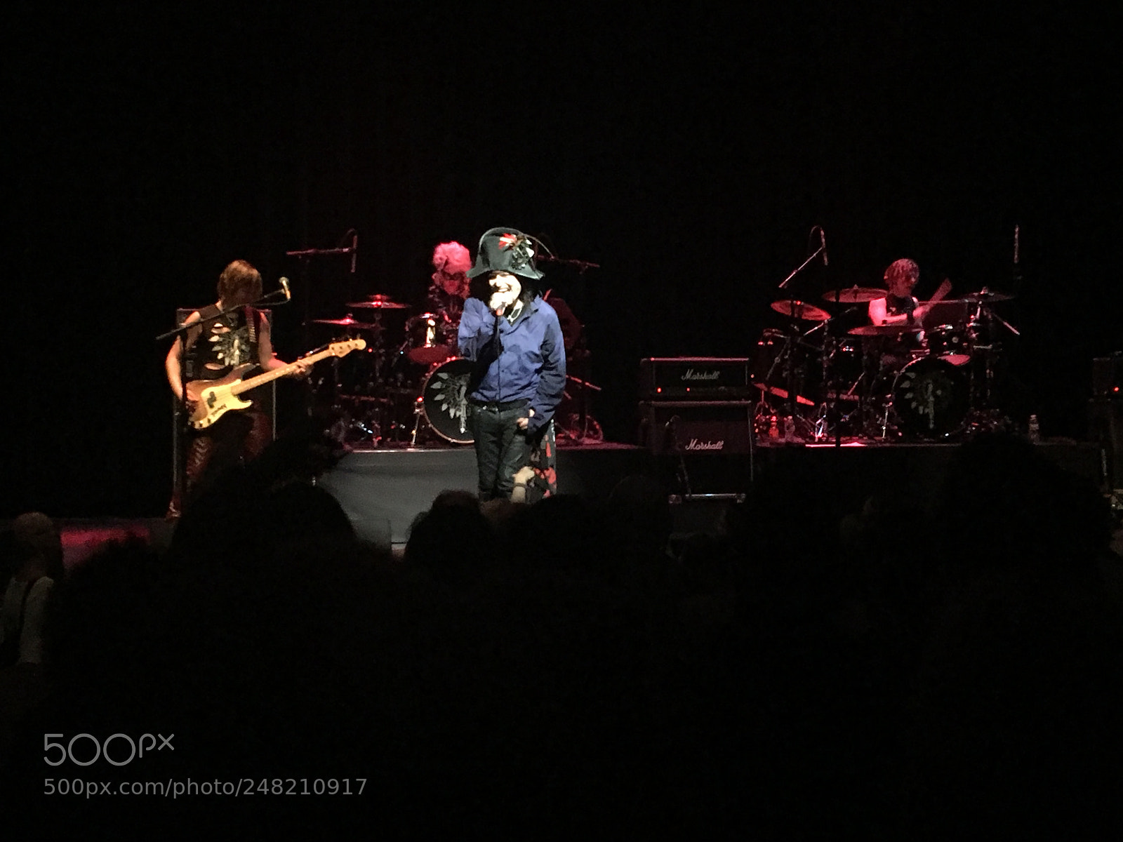 Apple iPhone 6s Plus sample photo. Adam ant concert photography