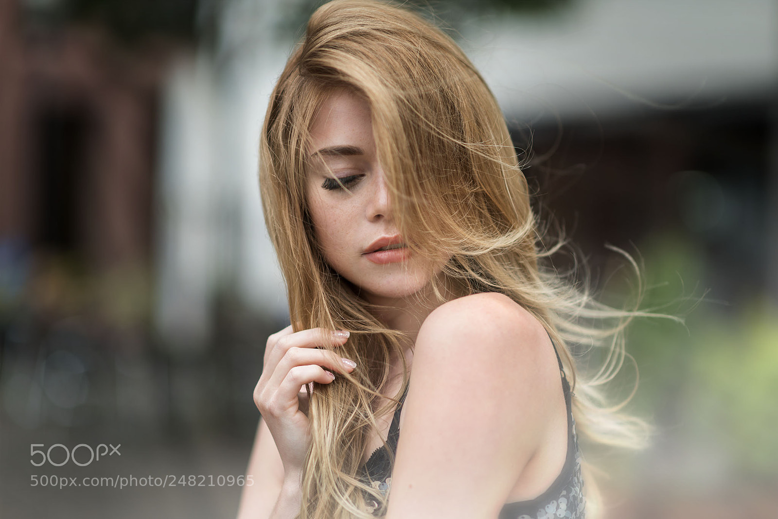 Nikon D810 sample photo. The wind photography