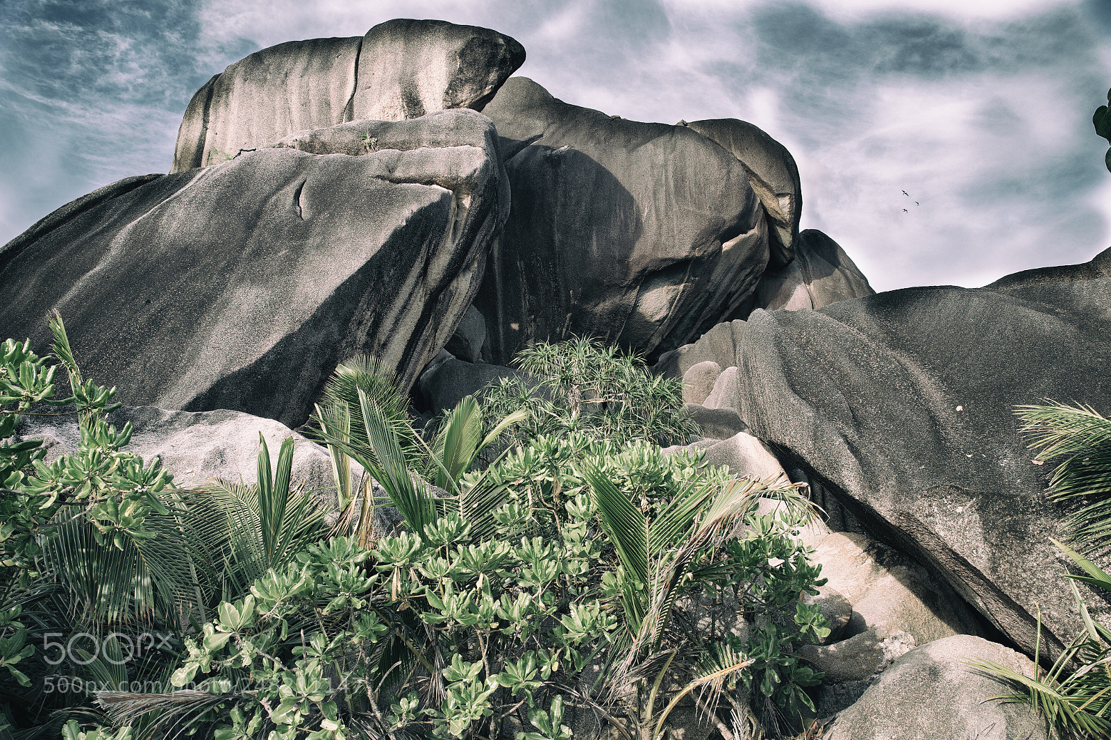 Canon EOS-1D X Mark II sample photo. Stones ii photography