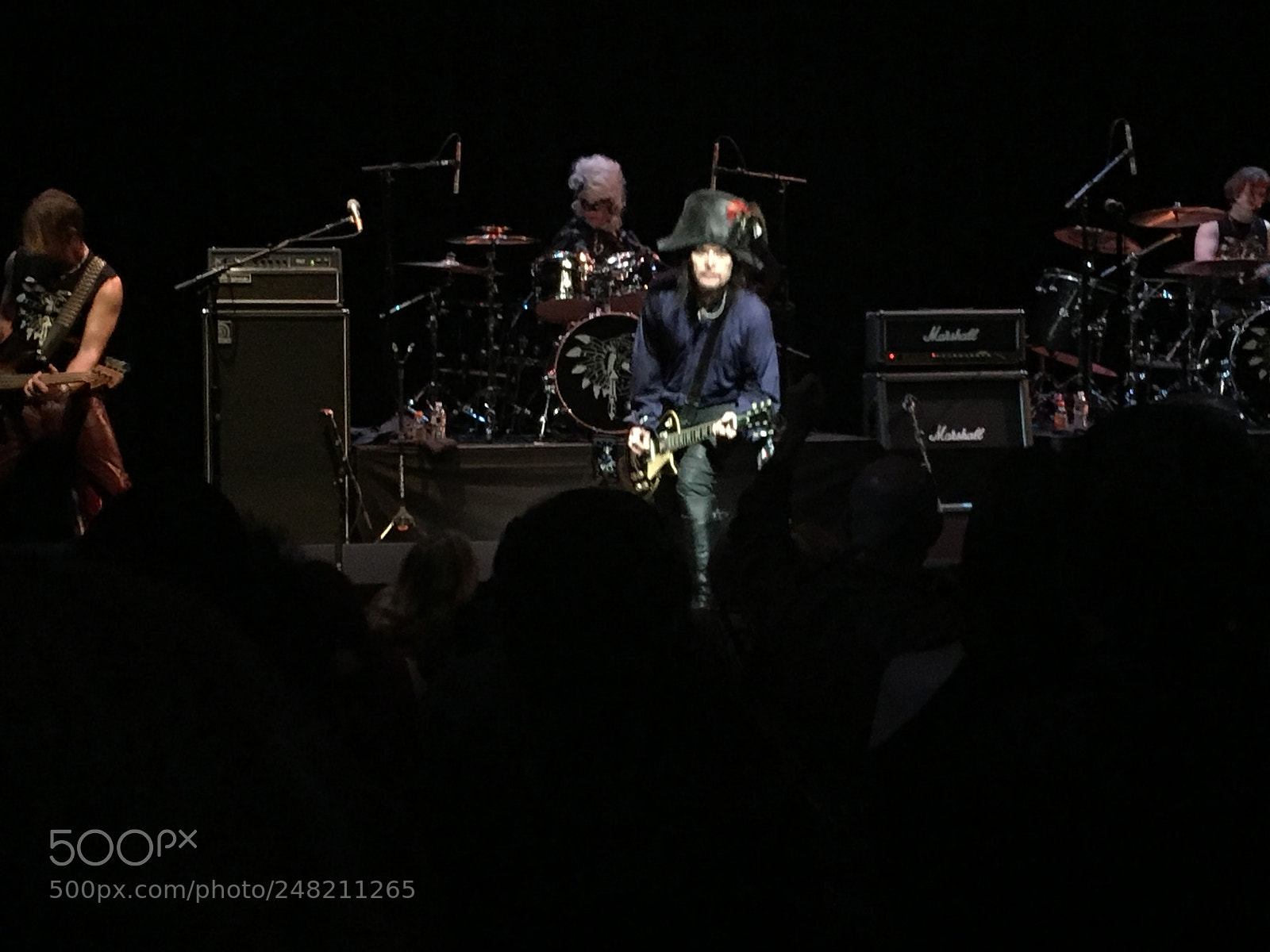 Apple iPhone 6s Plus sample photo. Adam ant concert photography