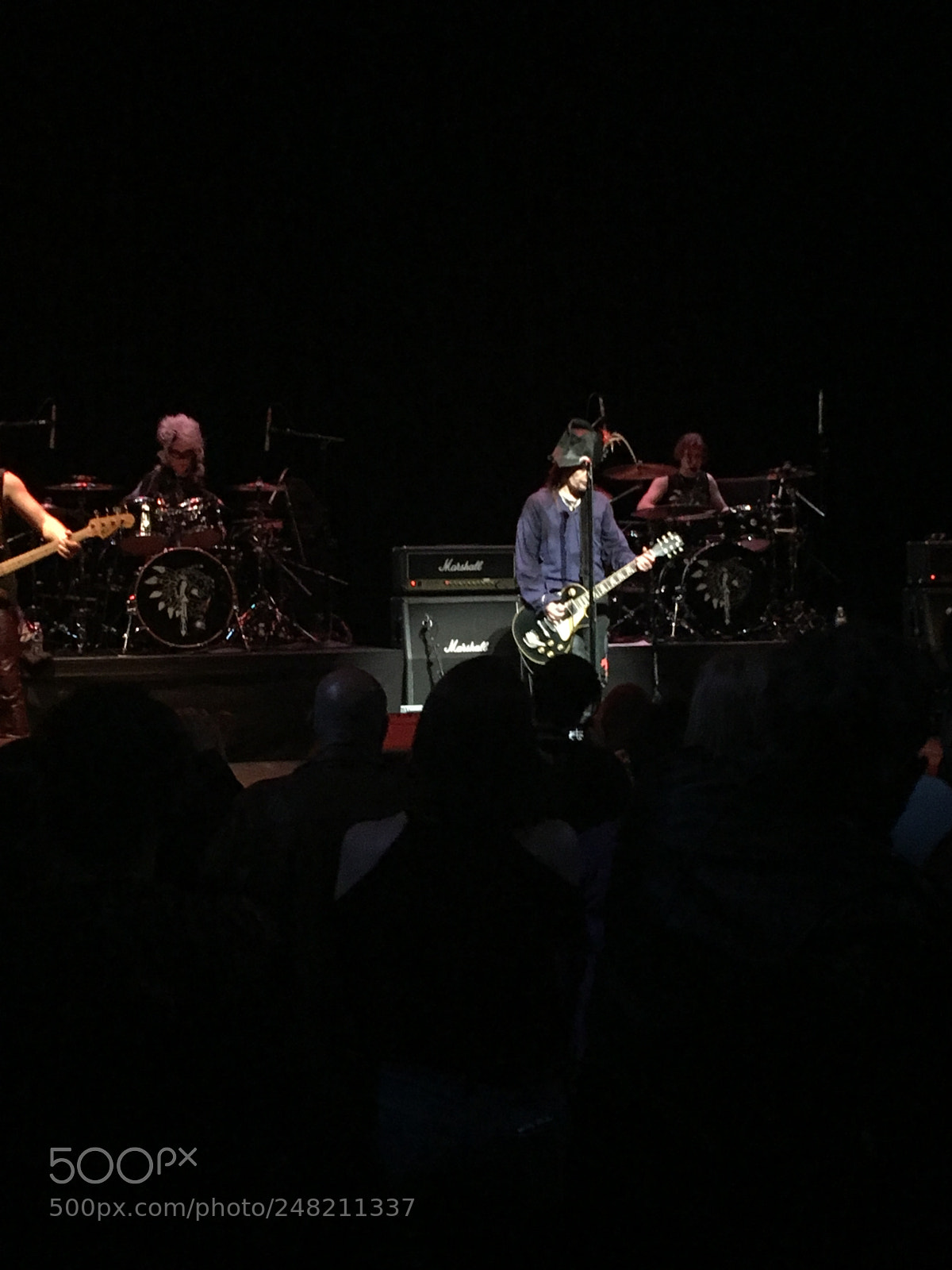 Apple iPhone 6s Plus sample photo. Adam ant concert photography