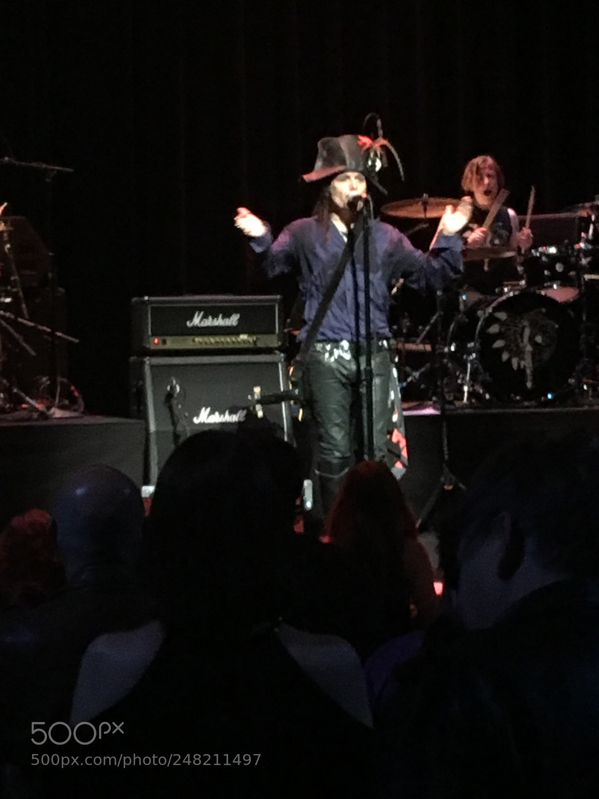 Apple iPhone 6s Plus sample photo. Adam ant concert photography