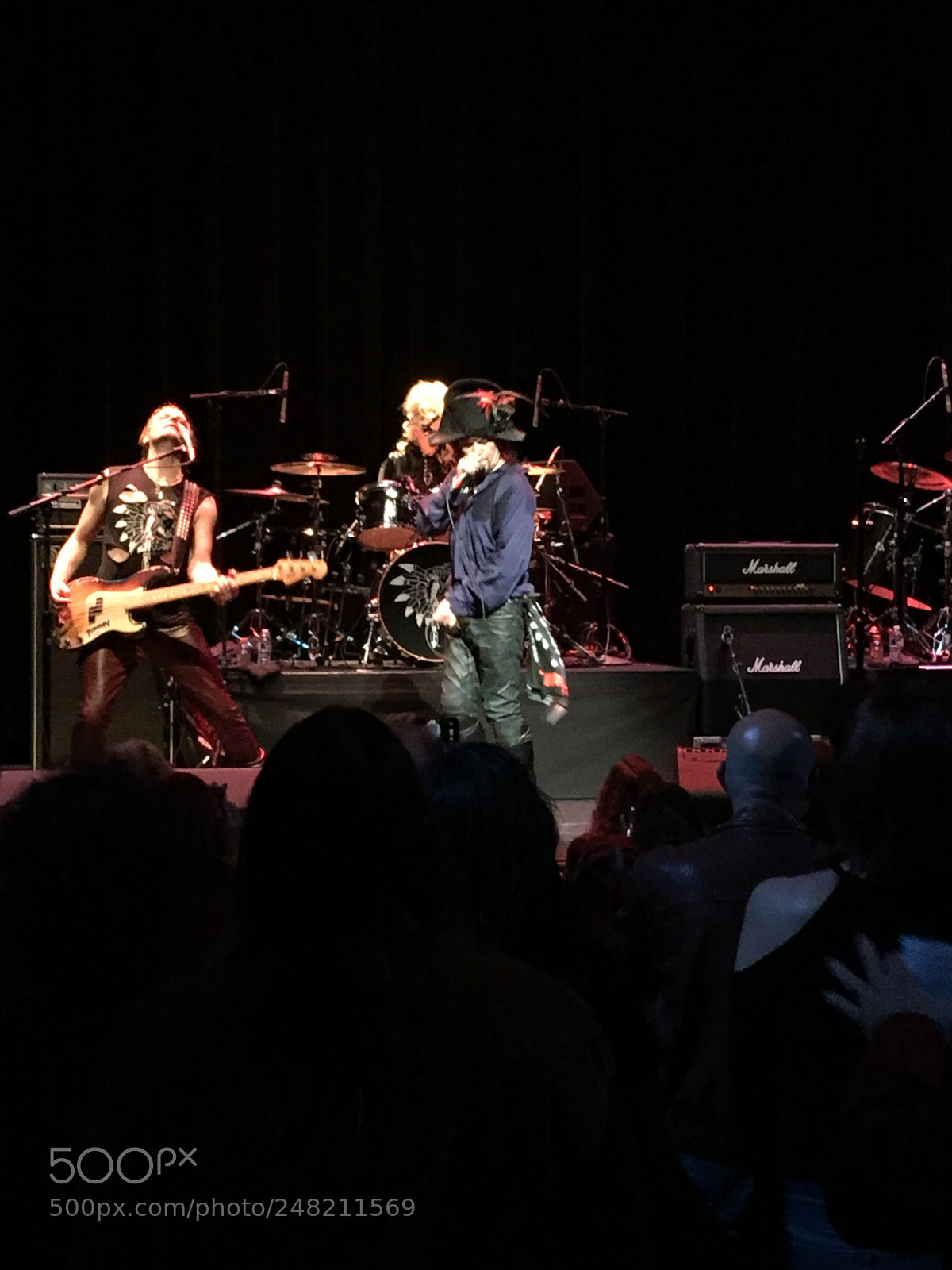 Apple iPhone 6s Plus sample photo. Adam ant concert photography
