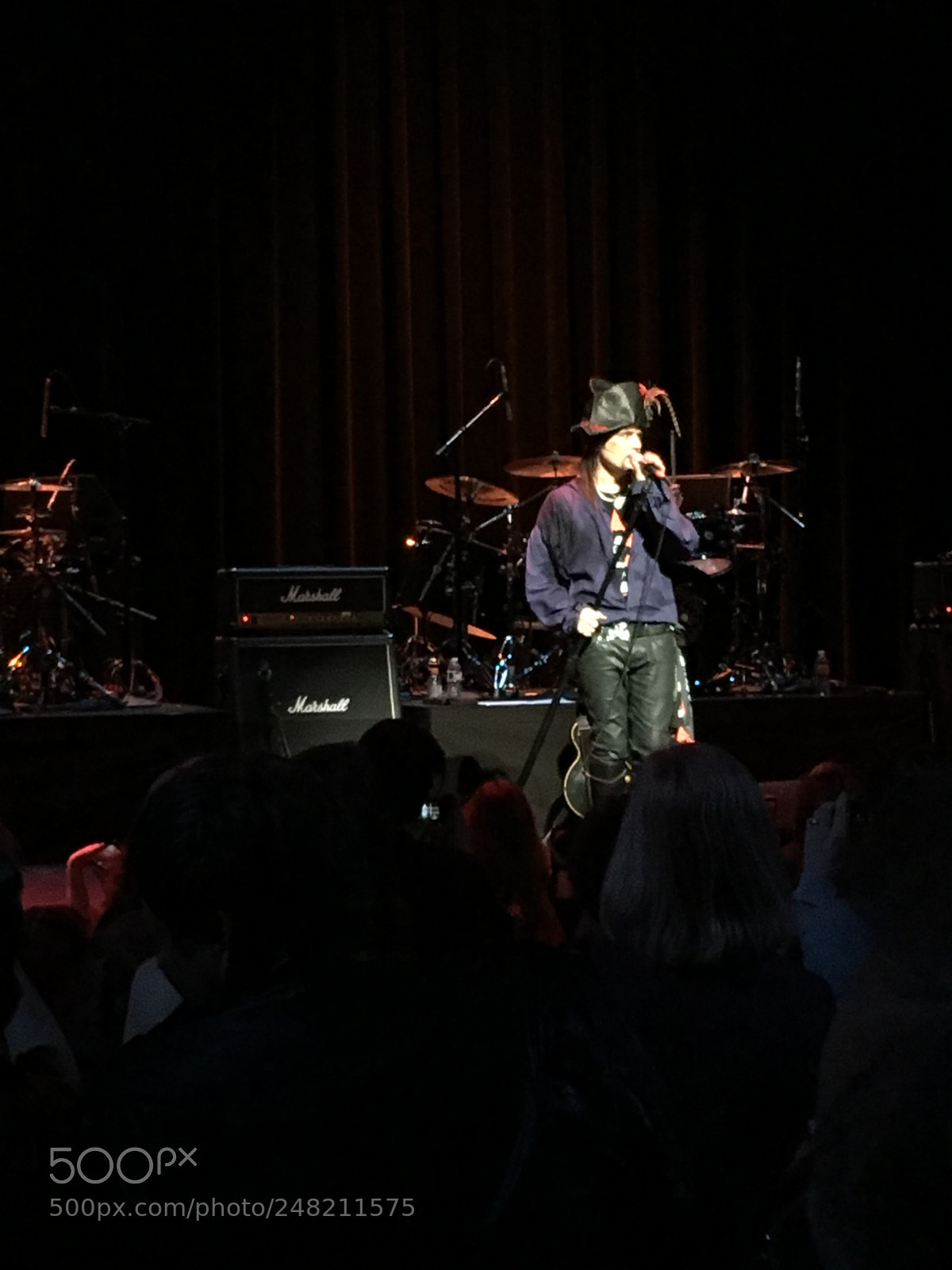 Apple iPhone 6s Plus sample photo. Adam ant concert photography