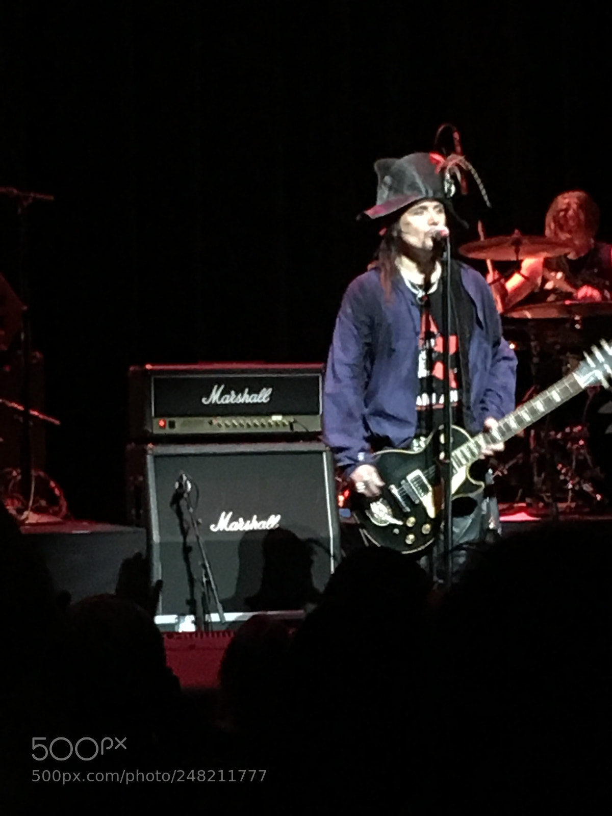 Apple iPhone 6s Plus sample photo. Adam ant concert photography