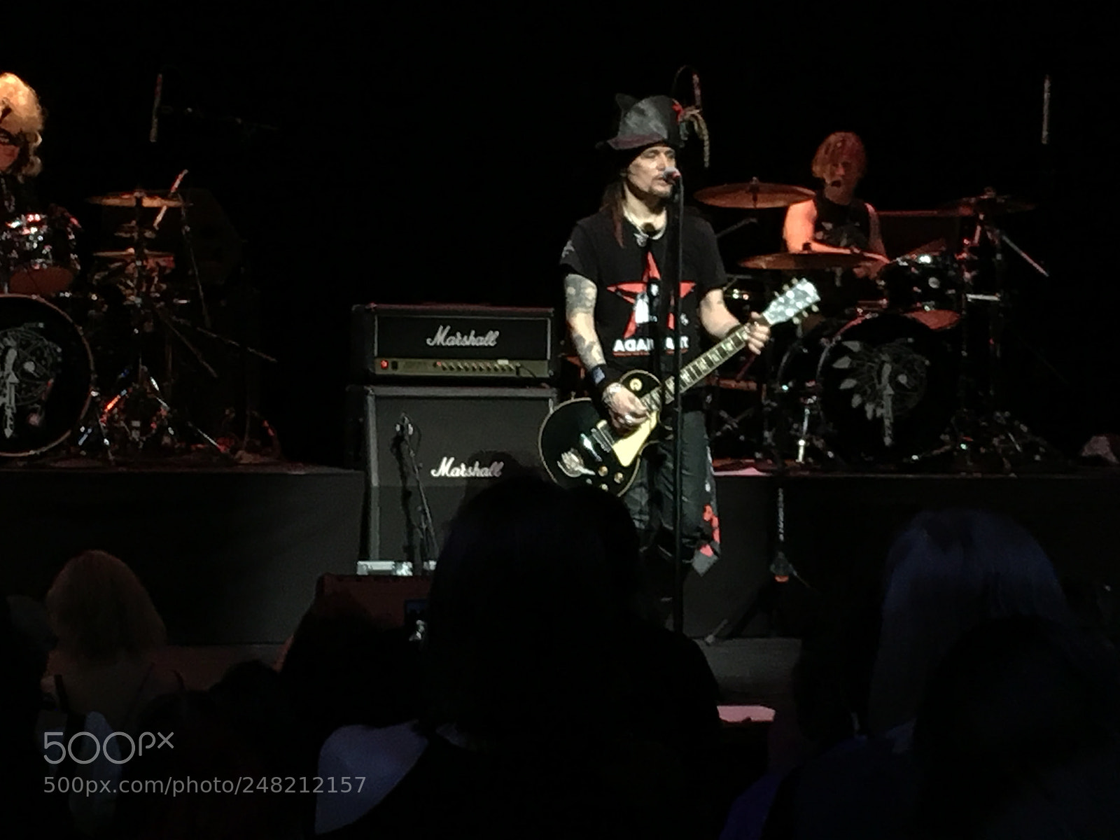 Apple iPhone 6s Plus sample photo. Adam ant concert photography