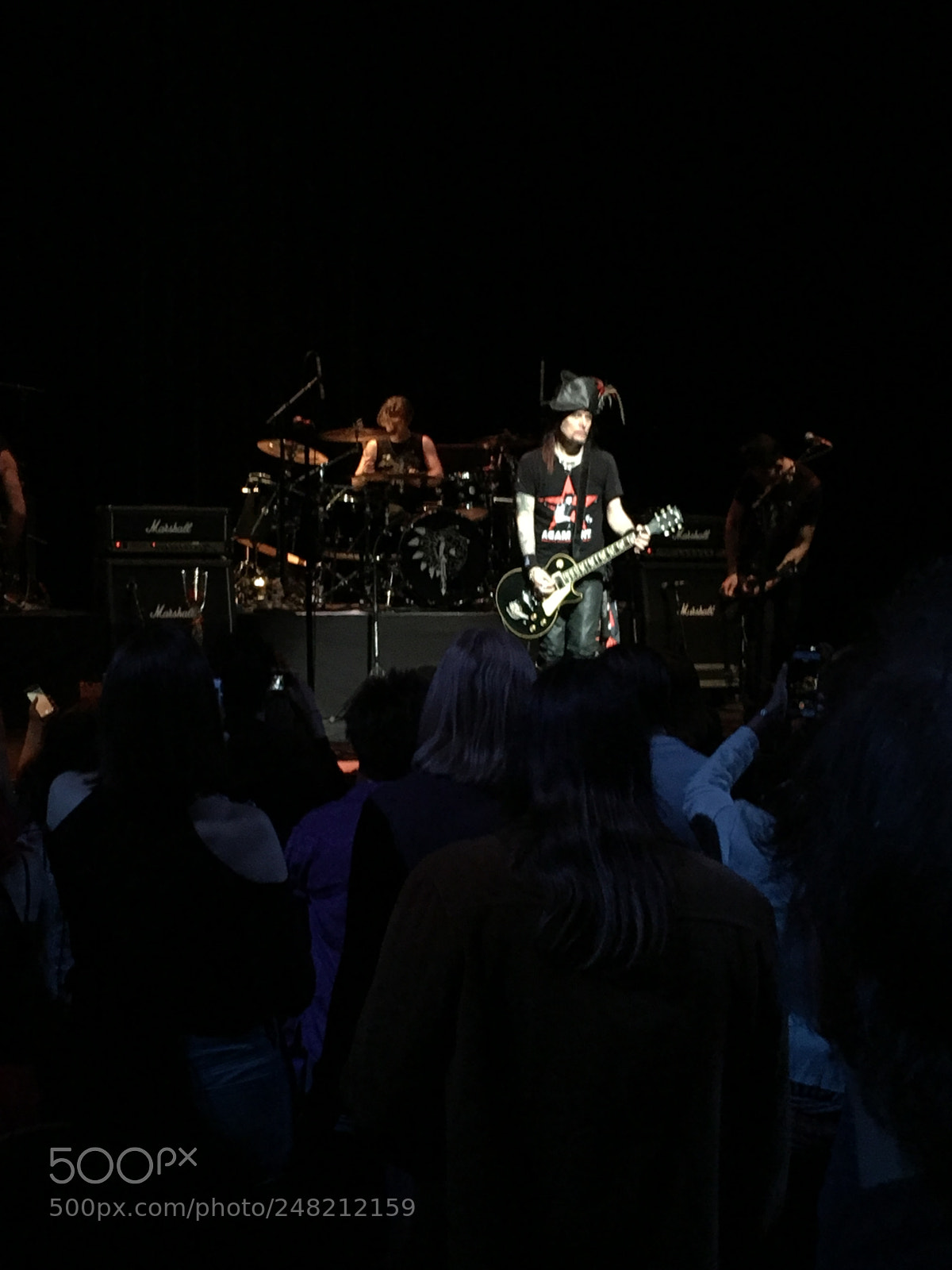 Apple iPhone 6s Plus sample photo. Adam ant concert photography