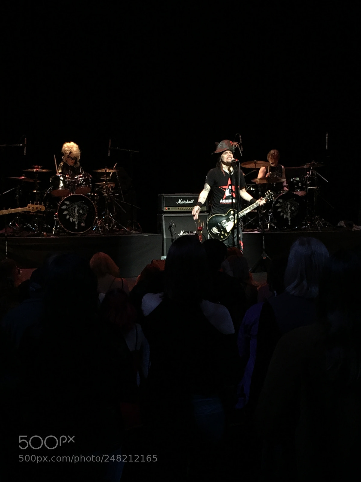 Apple iPhone 6s Plus sample photo. Adam ant concert photography