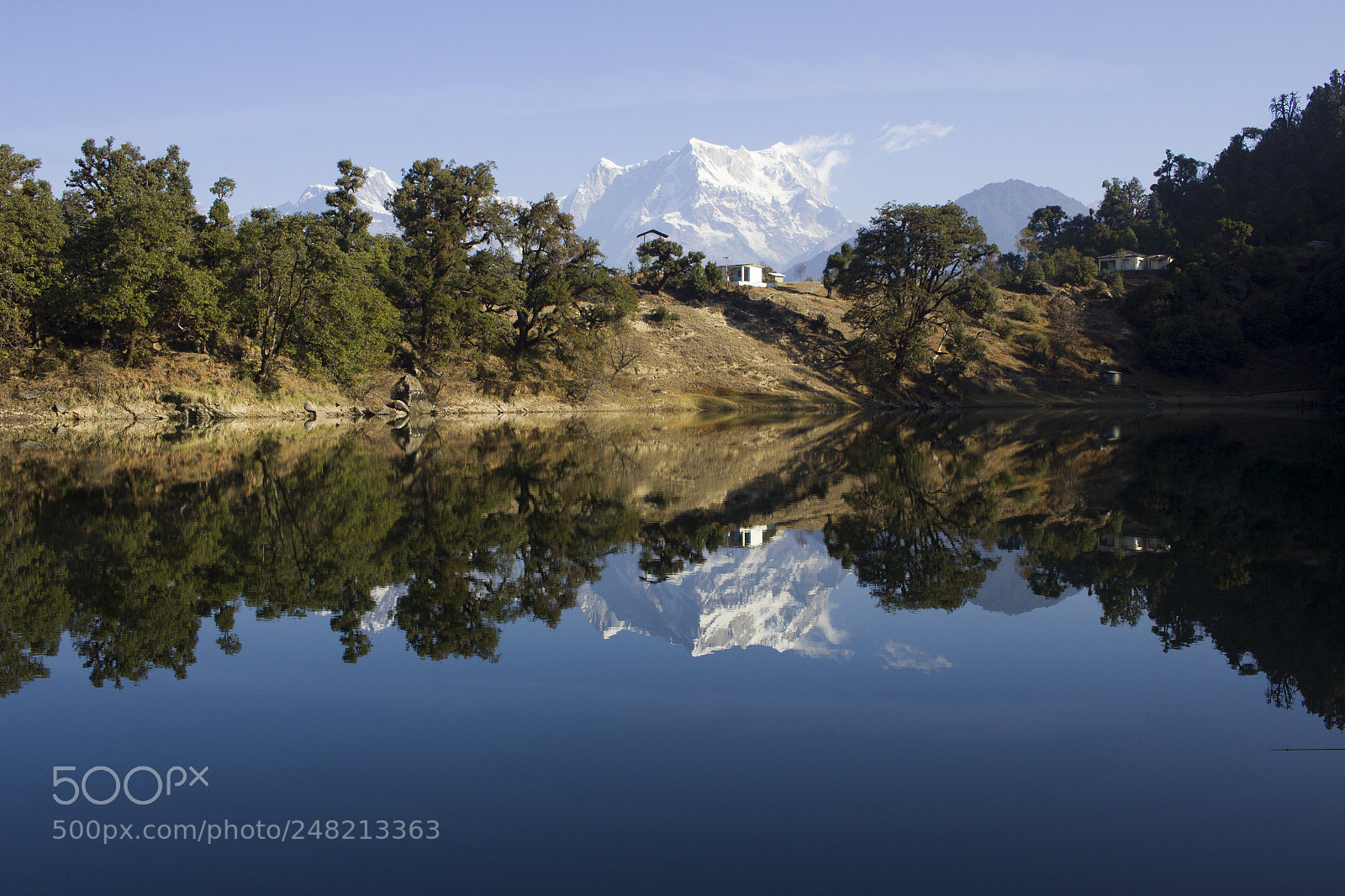 Canon EOS 600D (Rebel EOS T3i / EOS Kiss X5) sample photo. Chowkhamba's reflection in deoriya photography