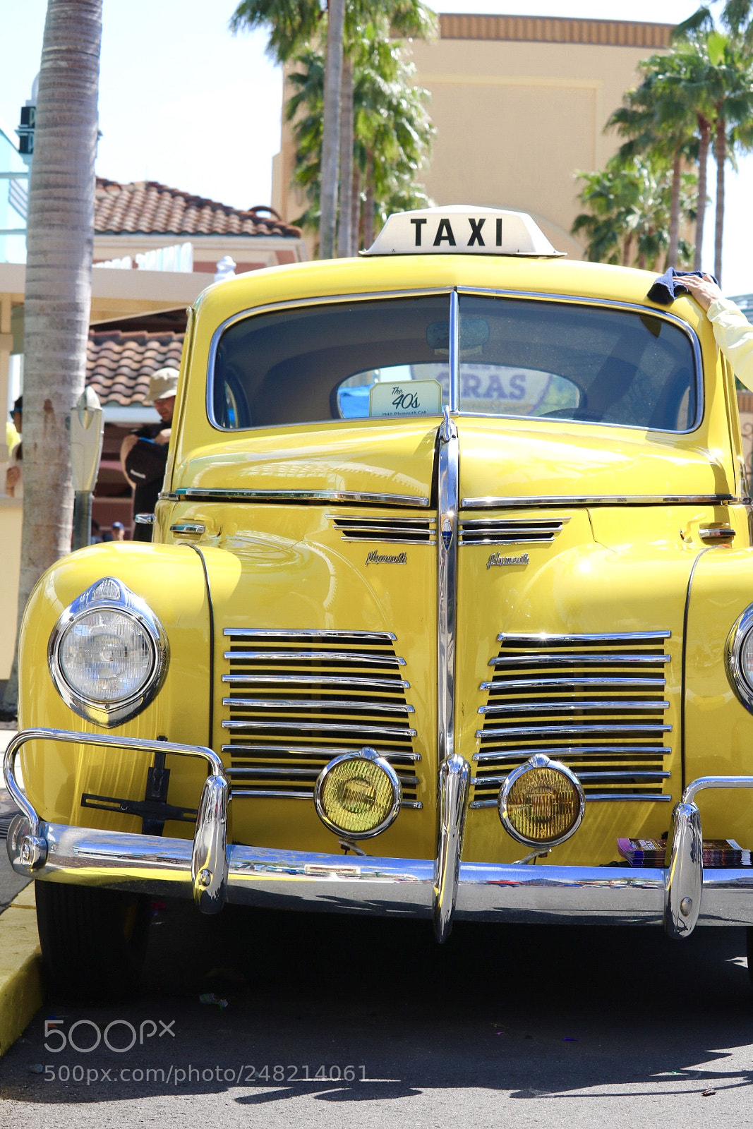 Canon EOS 750D (EOS Rebel T6i / EOS Kiss X8i) sample photo. Classic cars photography