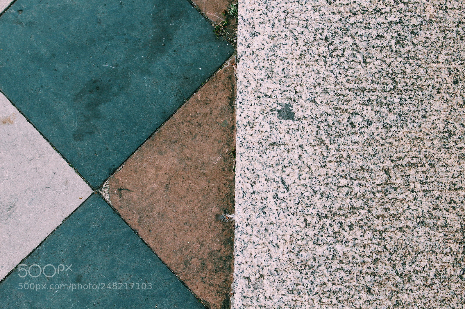 Canon EOS 700D (EOS Rebel T5i / EOS Kiss X7i) sample photo. Pavement photography