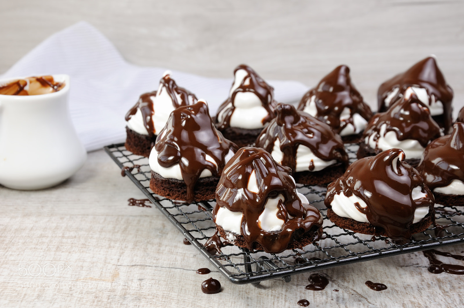 Nikon D90 sample photo. Meringue for chocolate photography