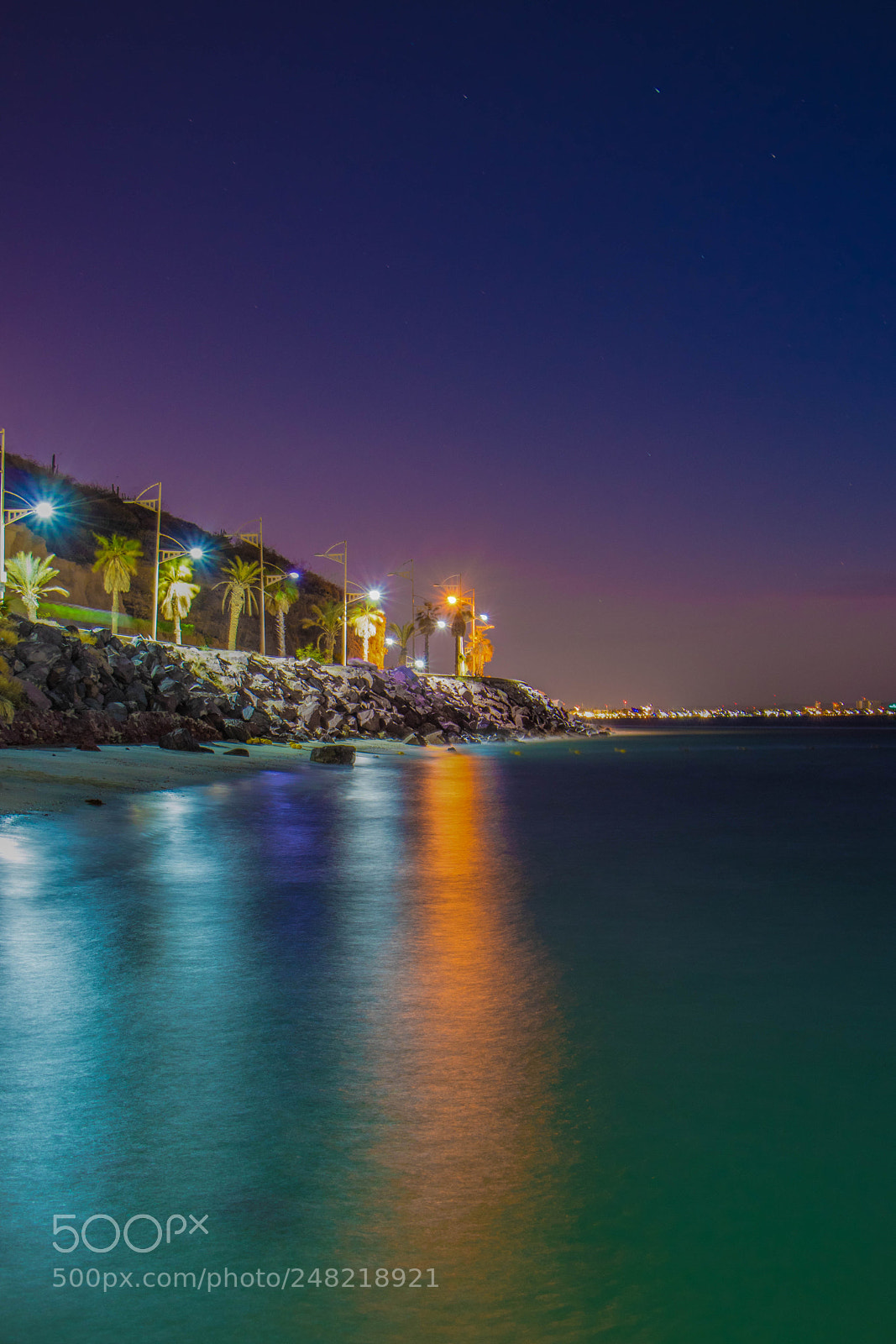 Canon EOS 77D (EOS 9000D / EOS 770D) sample photo. Camino a la paz photography