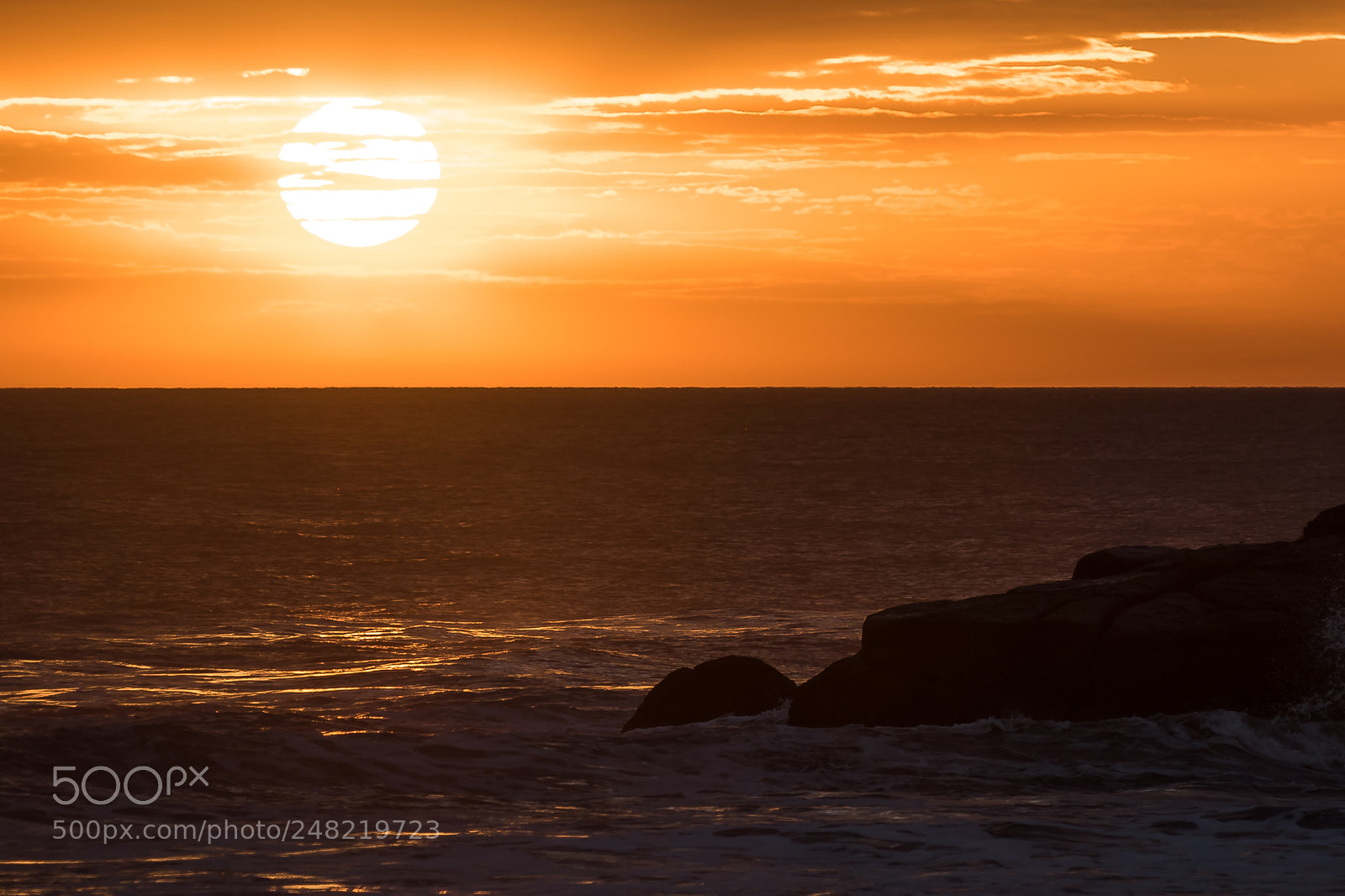 Canon EOS 7D Mark II sample photo. Sun rocks photography
