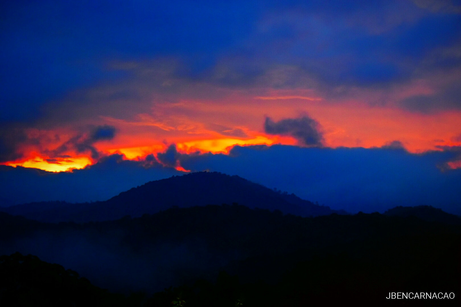 Nikon D5600 sample photo. Fire sunset photography