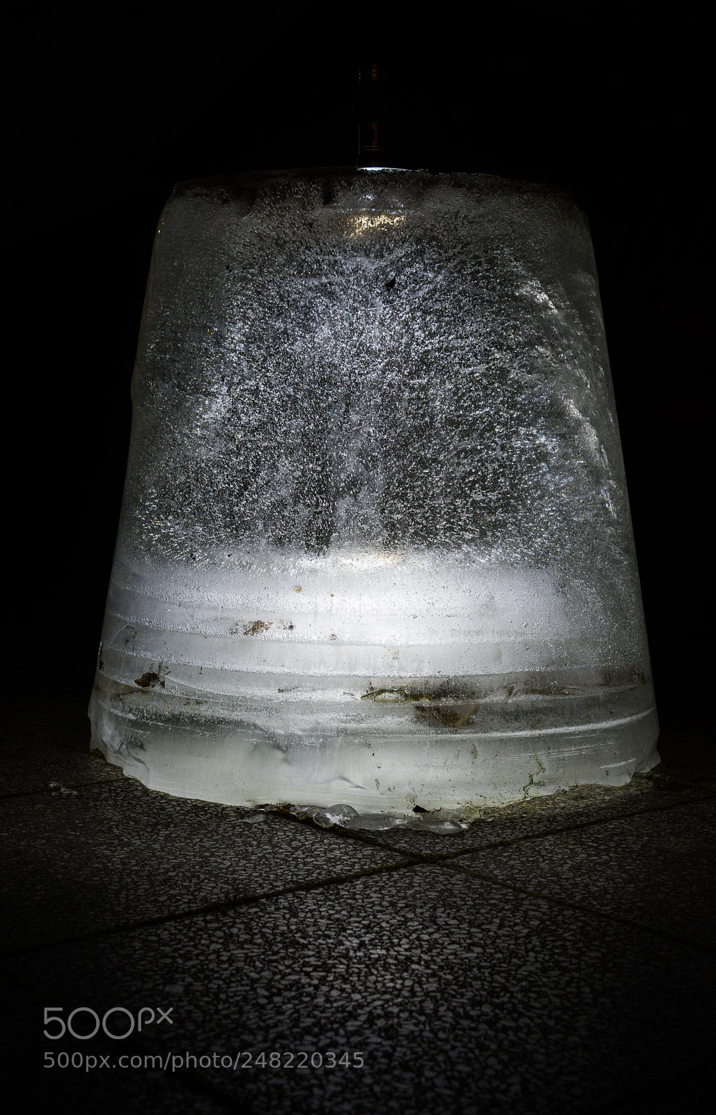 Nikon D7200 sample photo. The frozen rainwater tank photography