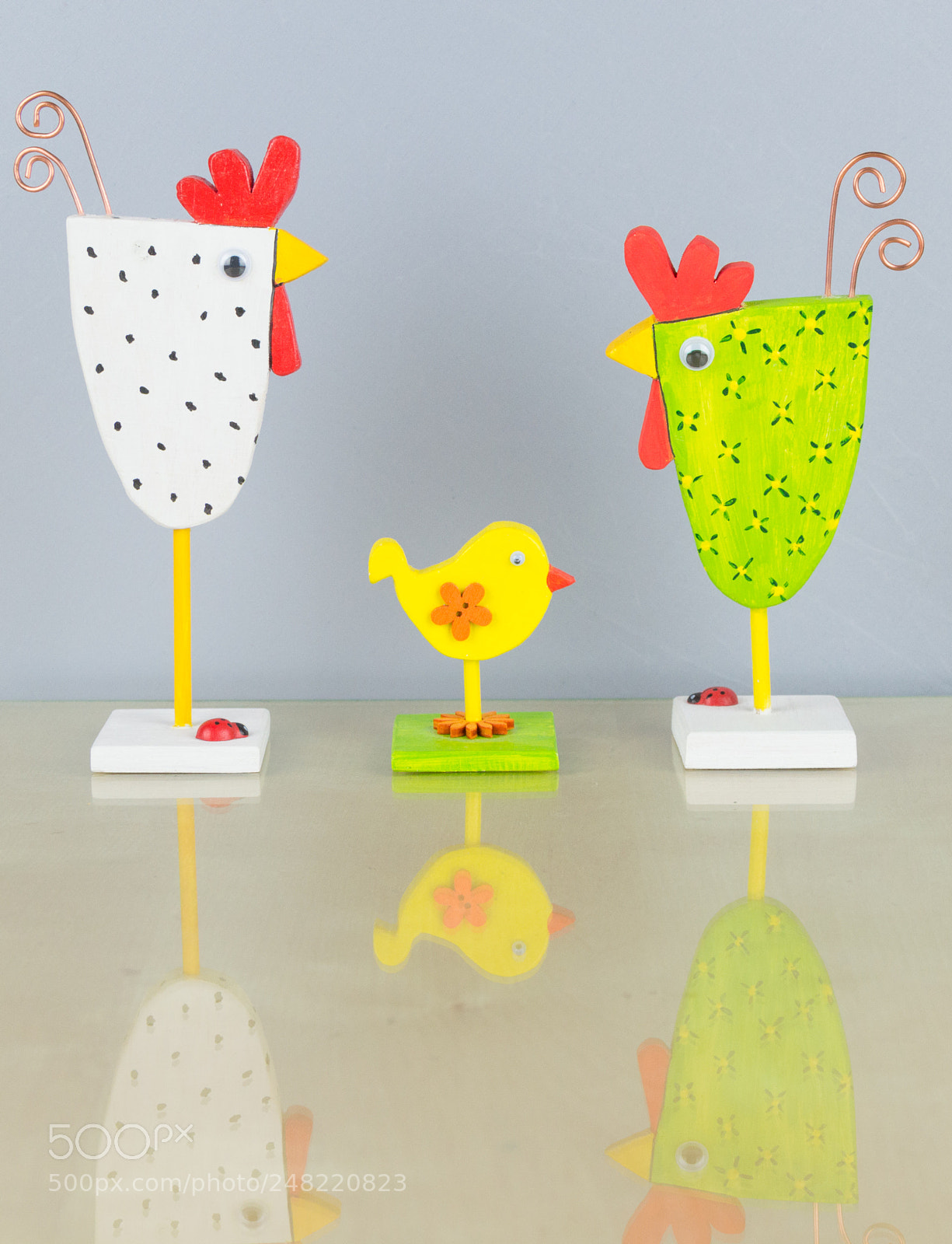 Nikon D3200 sample photo. Chicken familiy - lowlight photography