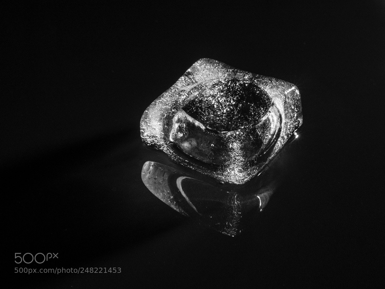 Olympus OM-D E-M10 sample photo. Hielo photography