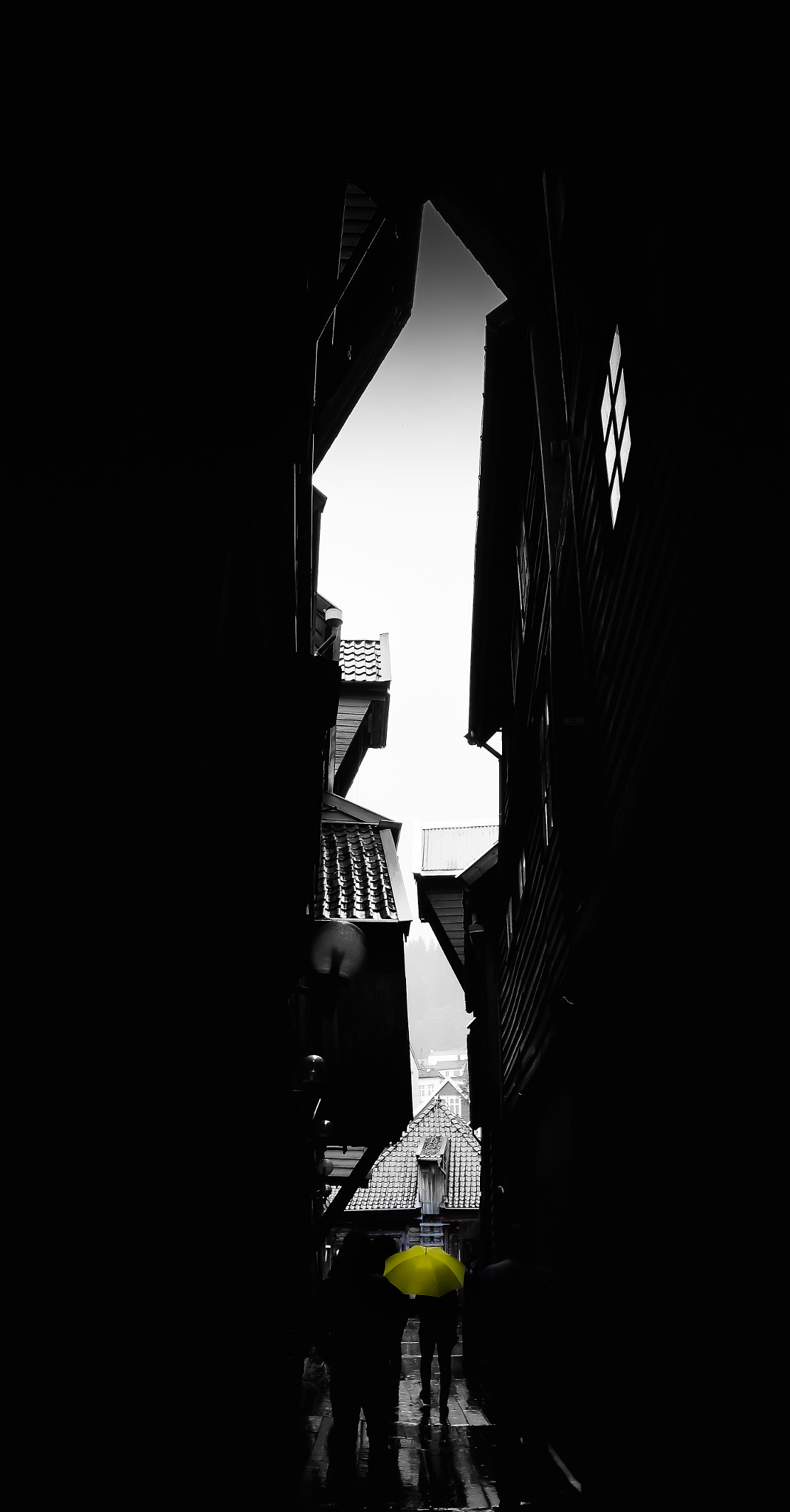 Motorola Moto X Play sample photo. Yellow umberella photography