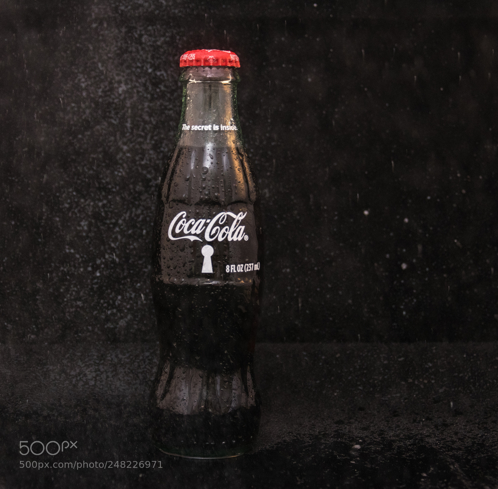 Nikon D5300 sample photo. Old bottle of coke photography