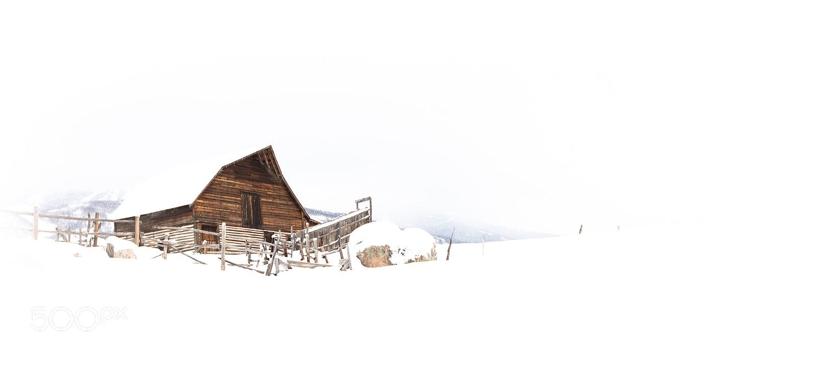Canon EOS 5DS sample photo. Steamboat barn photography