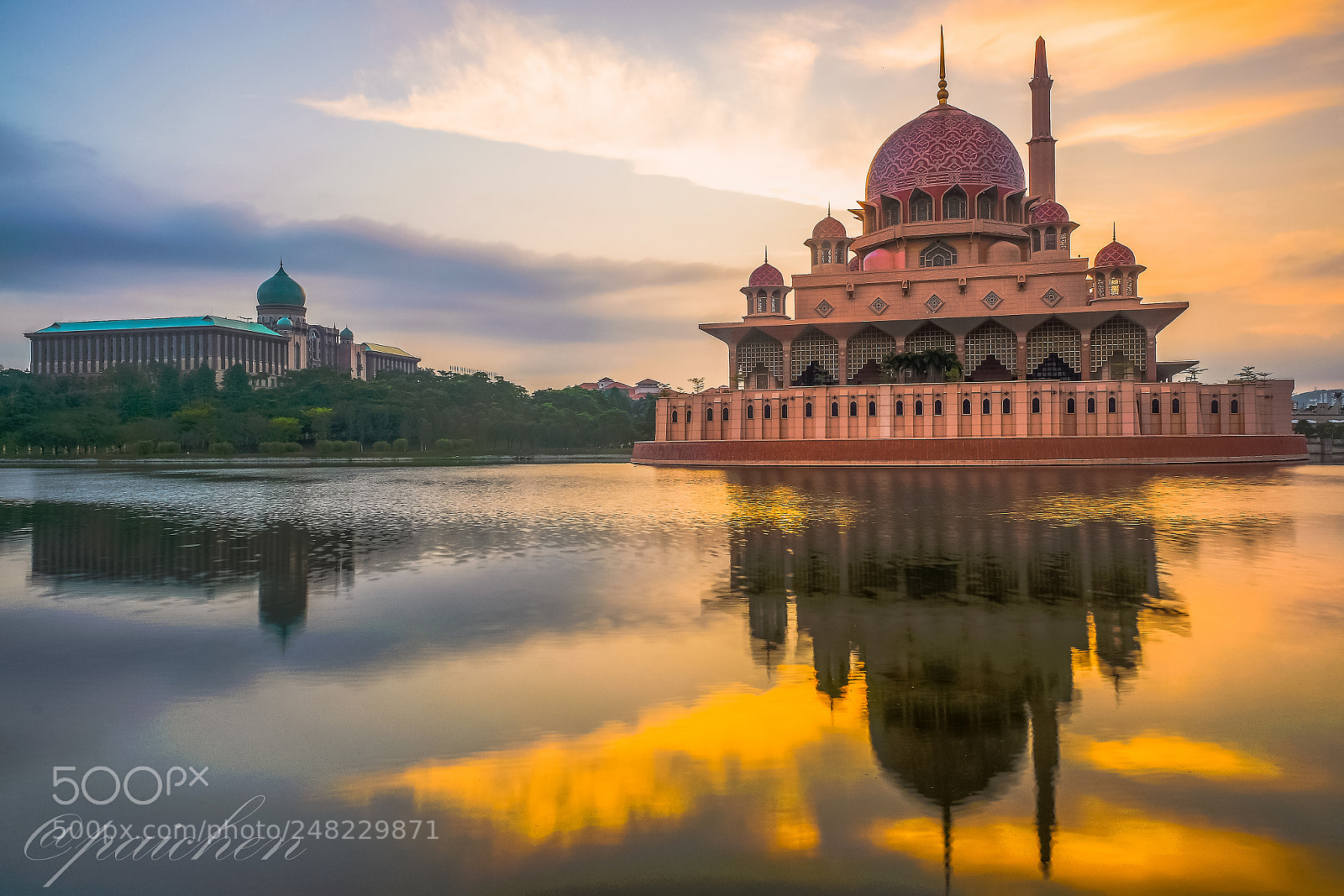Fujifilm X-E2 sample photo. Sunrise with golden light photography