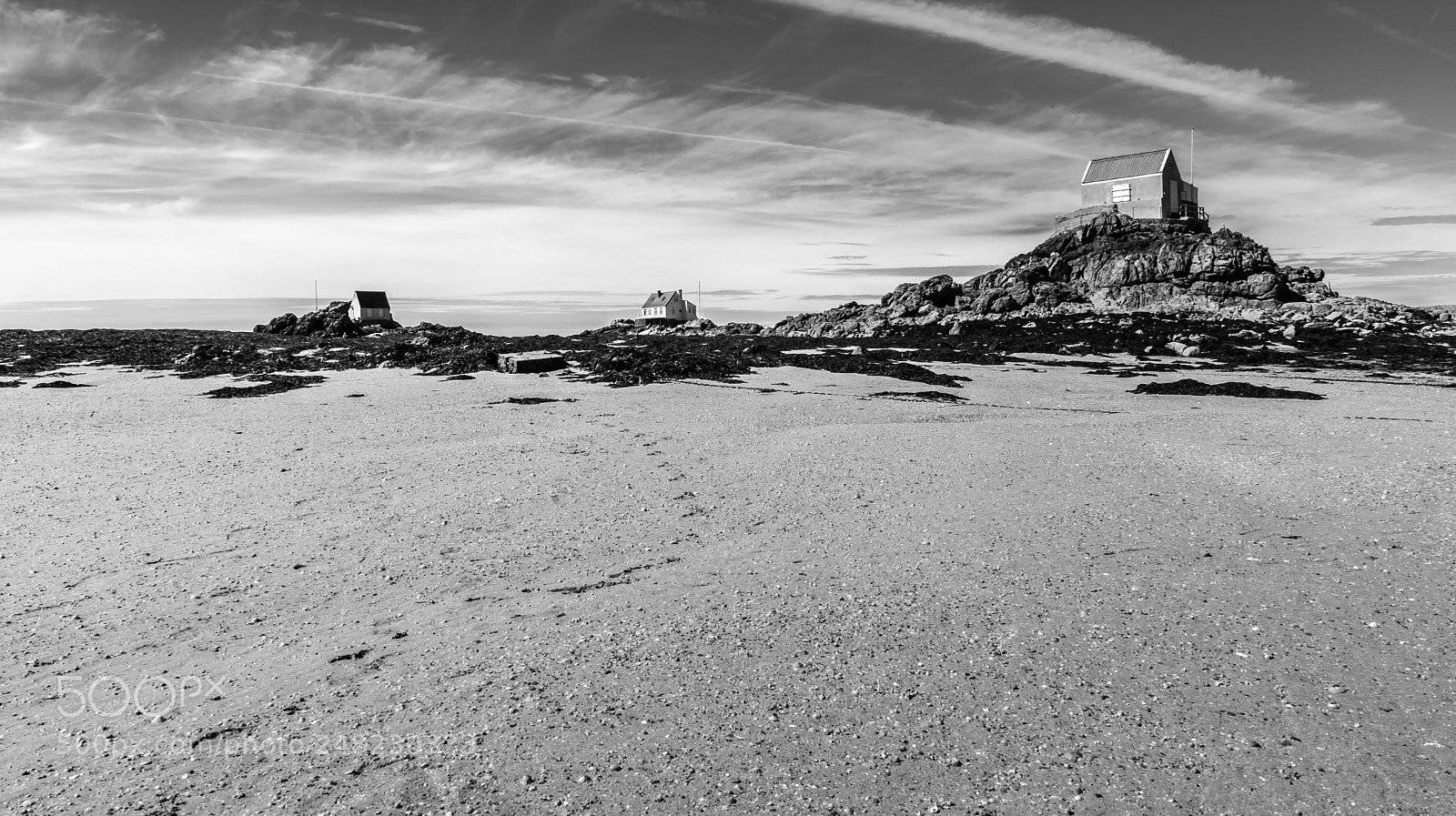 Sony a7 sample photo. 3 houses - les ecrehous photography