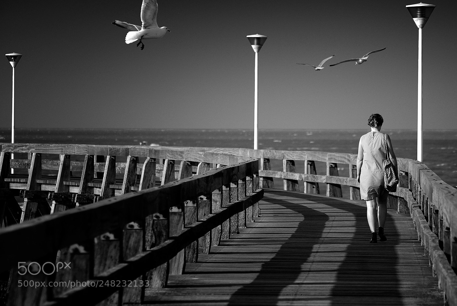 Pentax K10D sample photo. Une inconnue qui passe photography