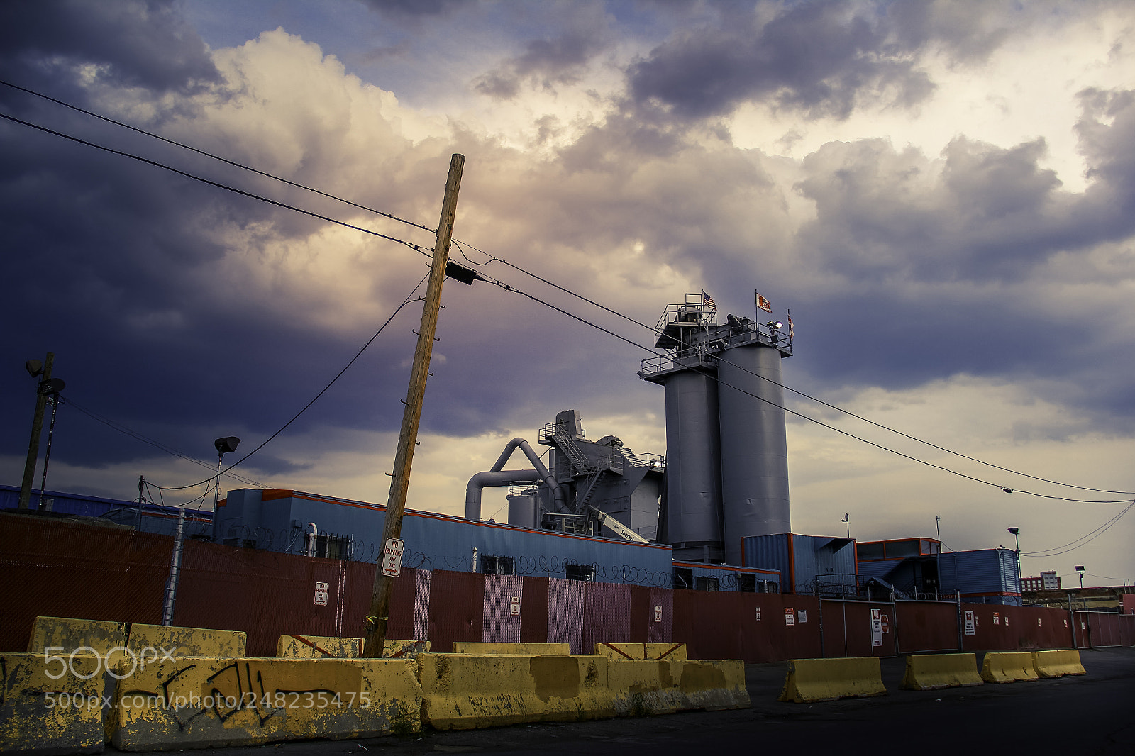 Canon EOS 60D sample photo. City industry photography