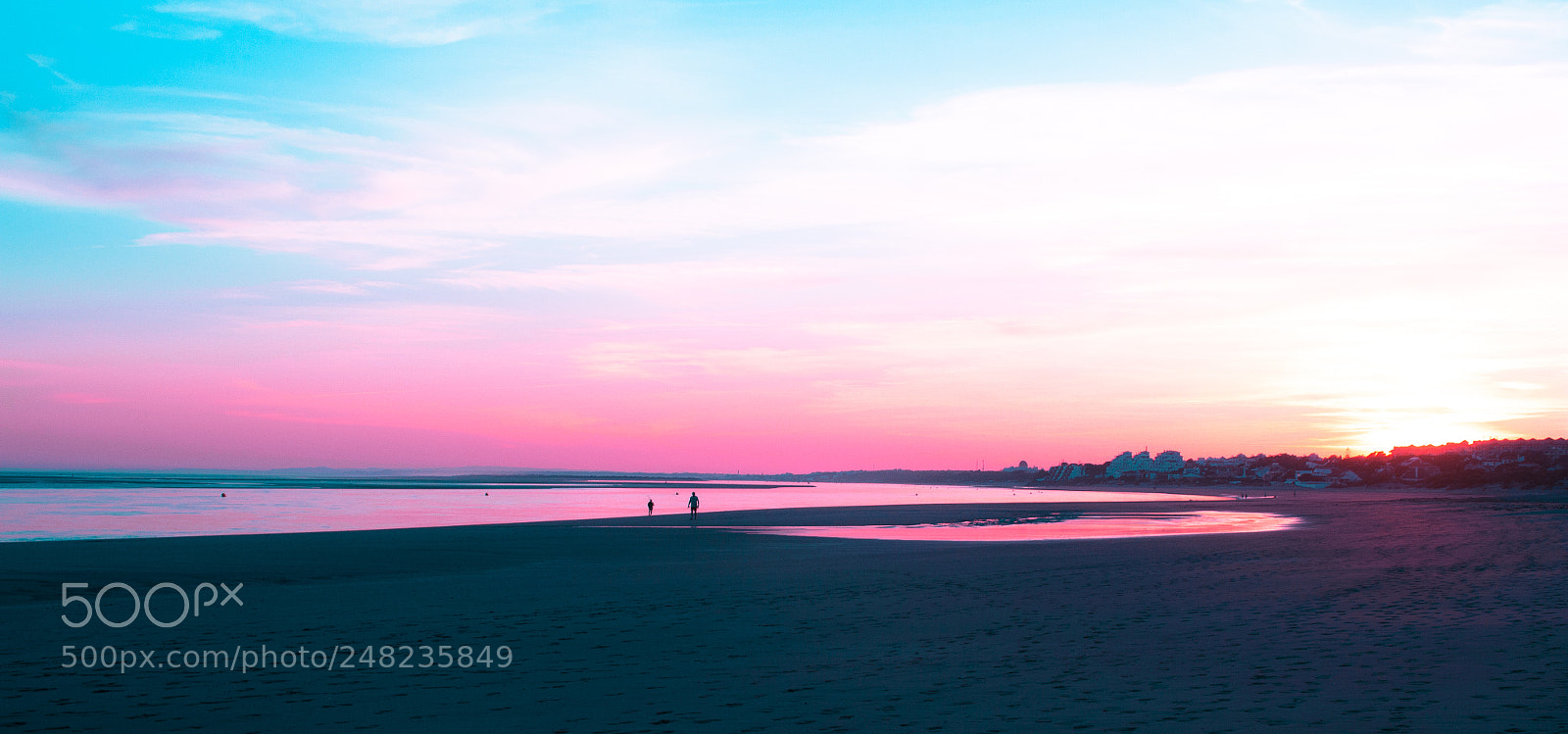 Canon EOS 700D (EOS Rebel T5i / EOS Kiss X7i) sample photo. Blue-pink photography