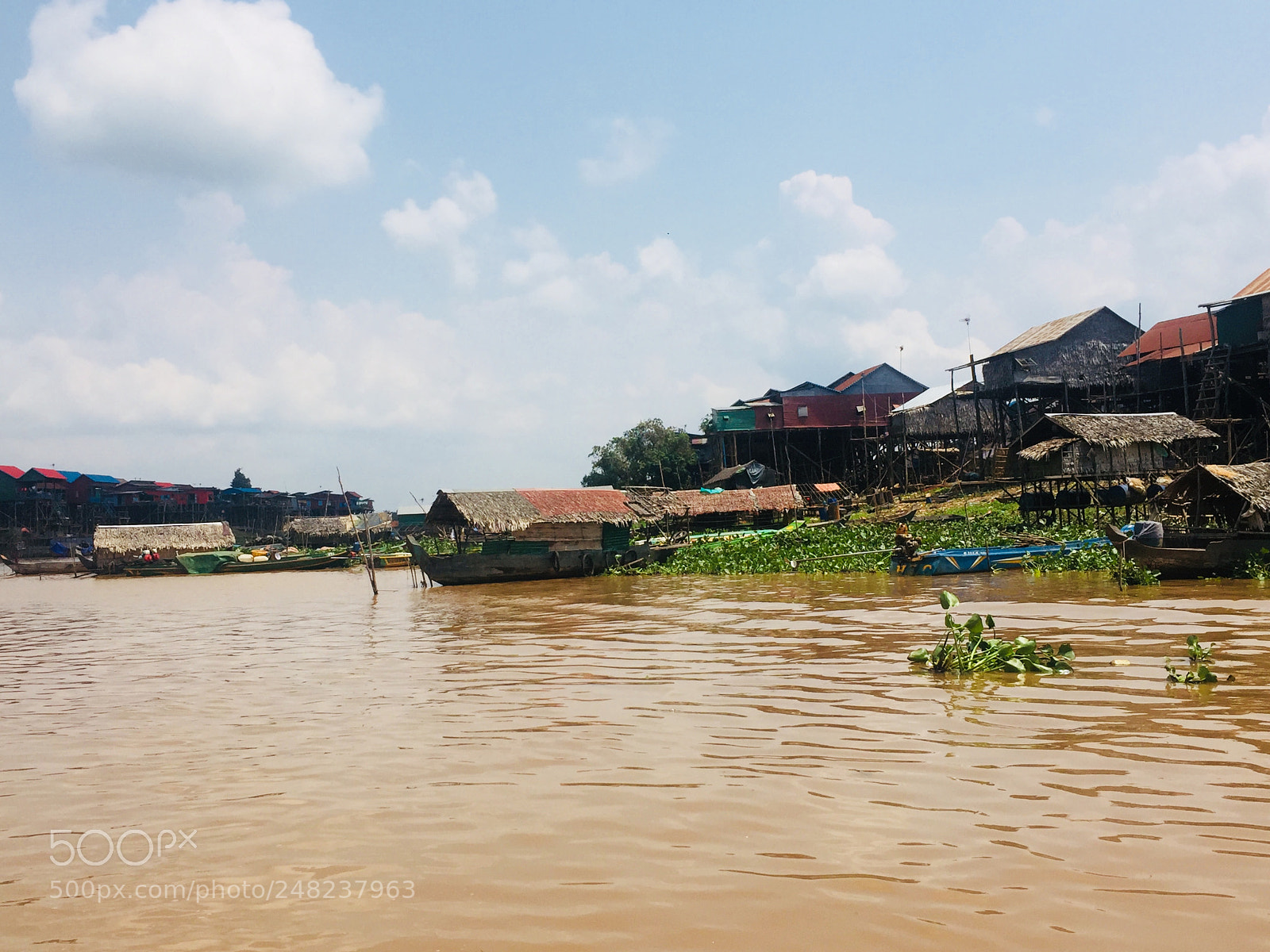 Apple iPhone 6 sample photo. Kampung khleang community, floating photography