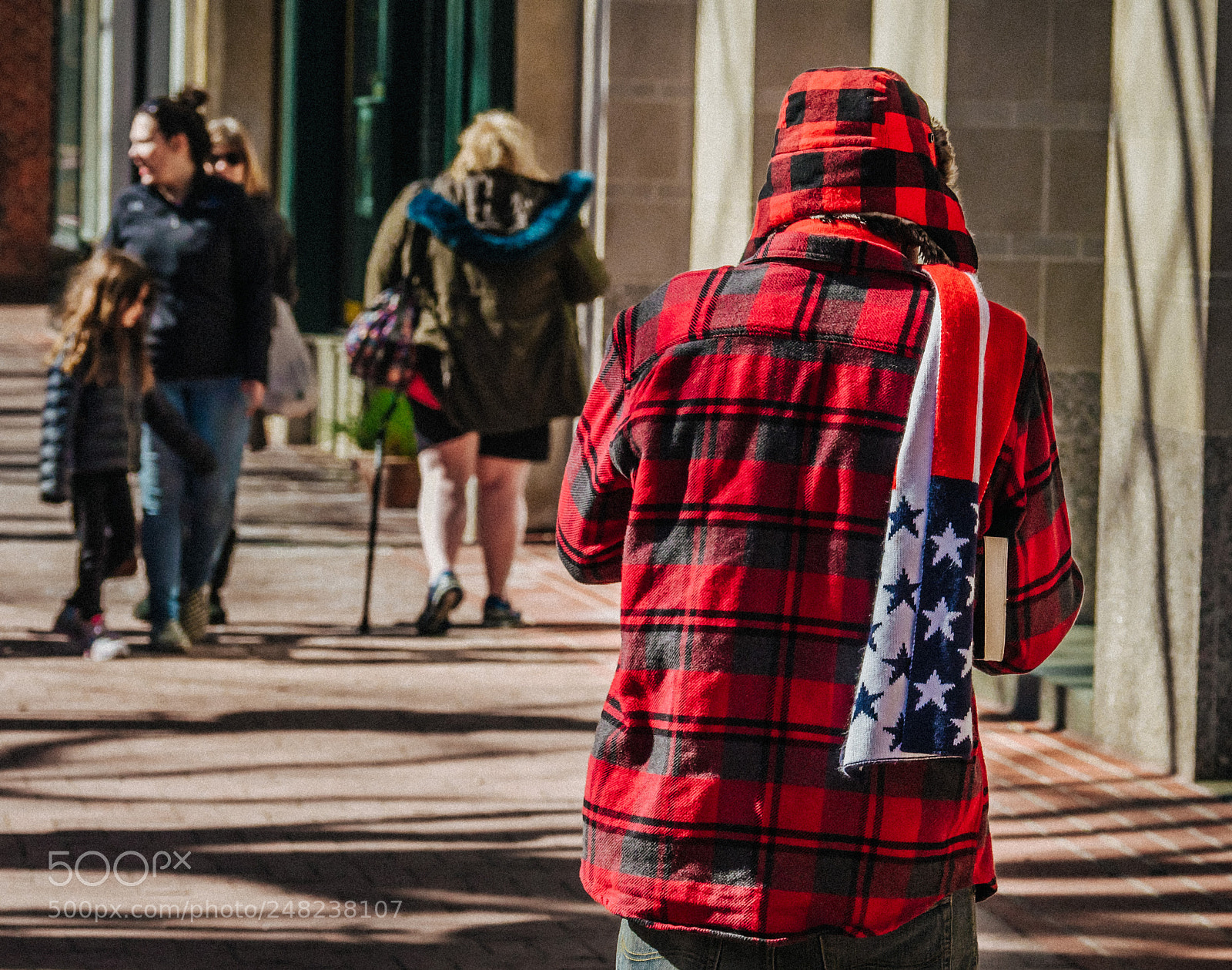 Panasonic Lumix DMC-GX8 sample photo. Red plaid and stars photography