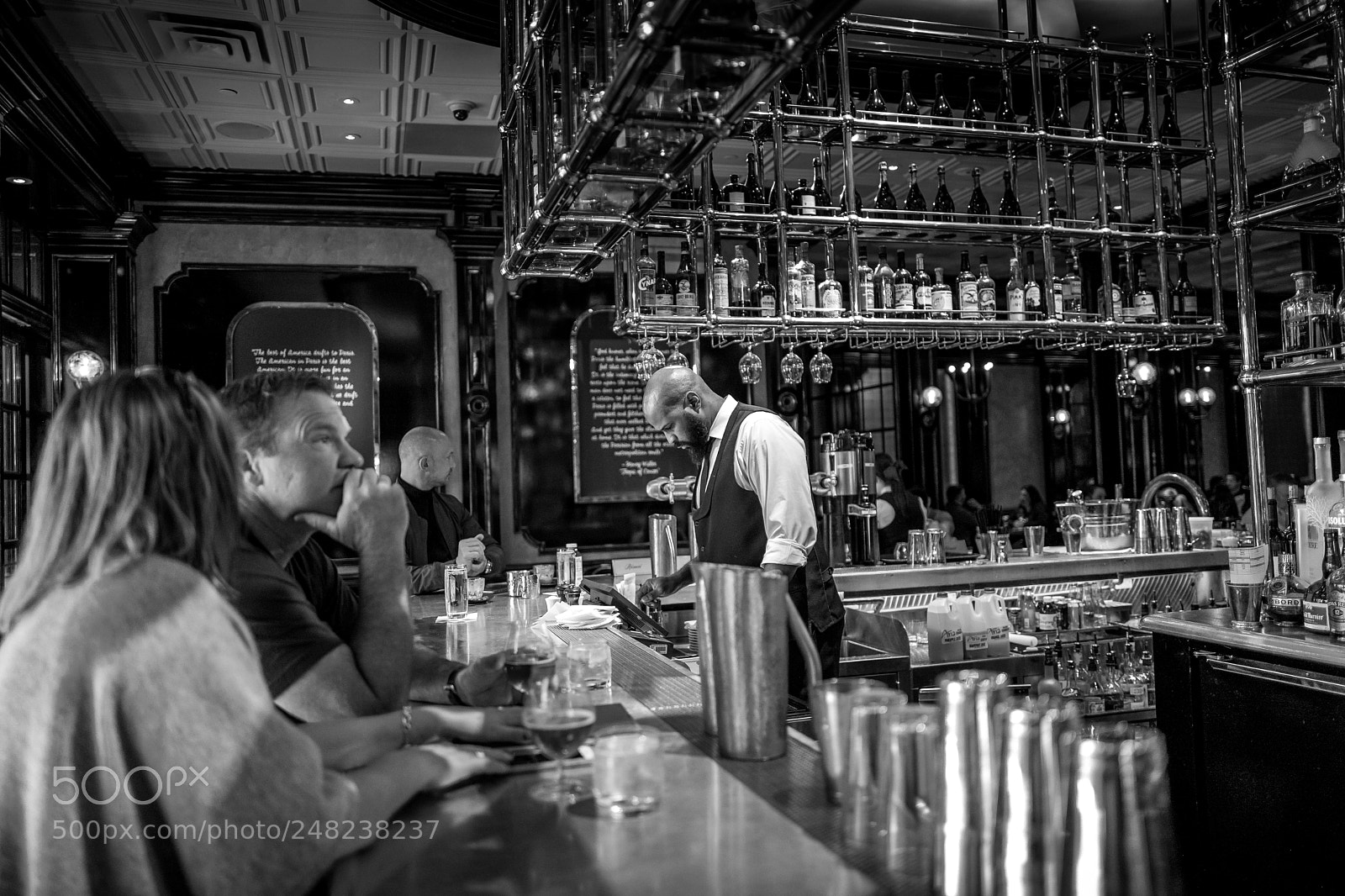 Leica Q (Typ 116) sample photo. French bistro in vegas photography