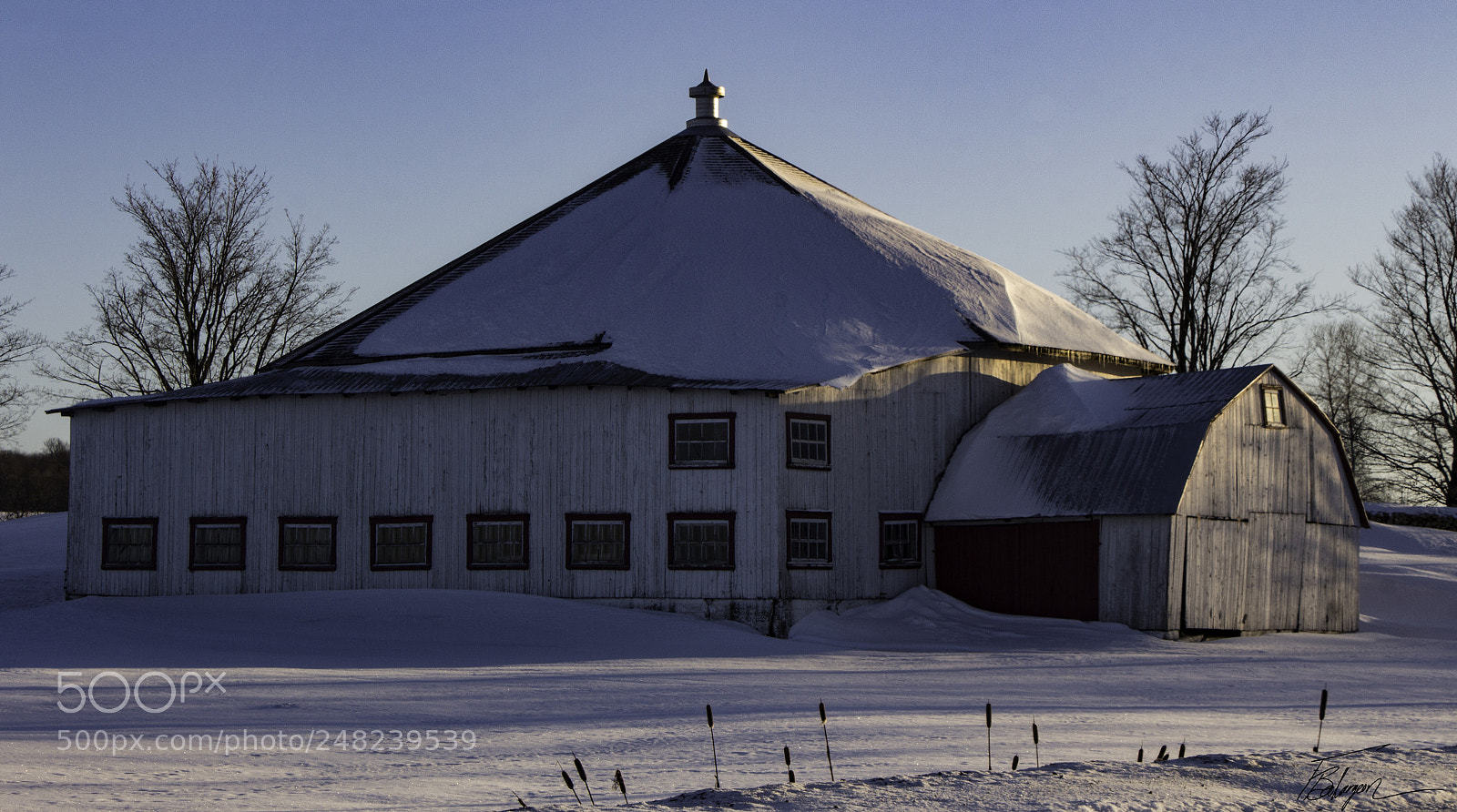 Canon EOS 650D (EOS Rebel T4i / EOS Kiss X6i) sample photo. Old barn photography