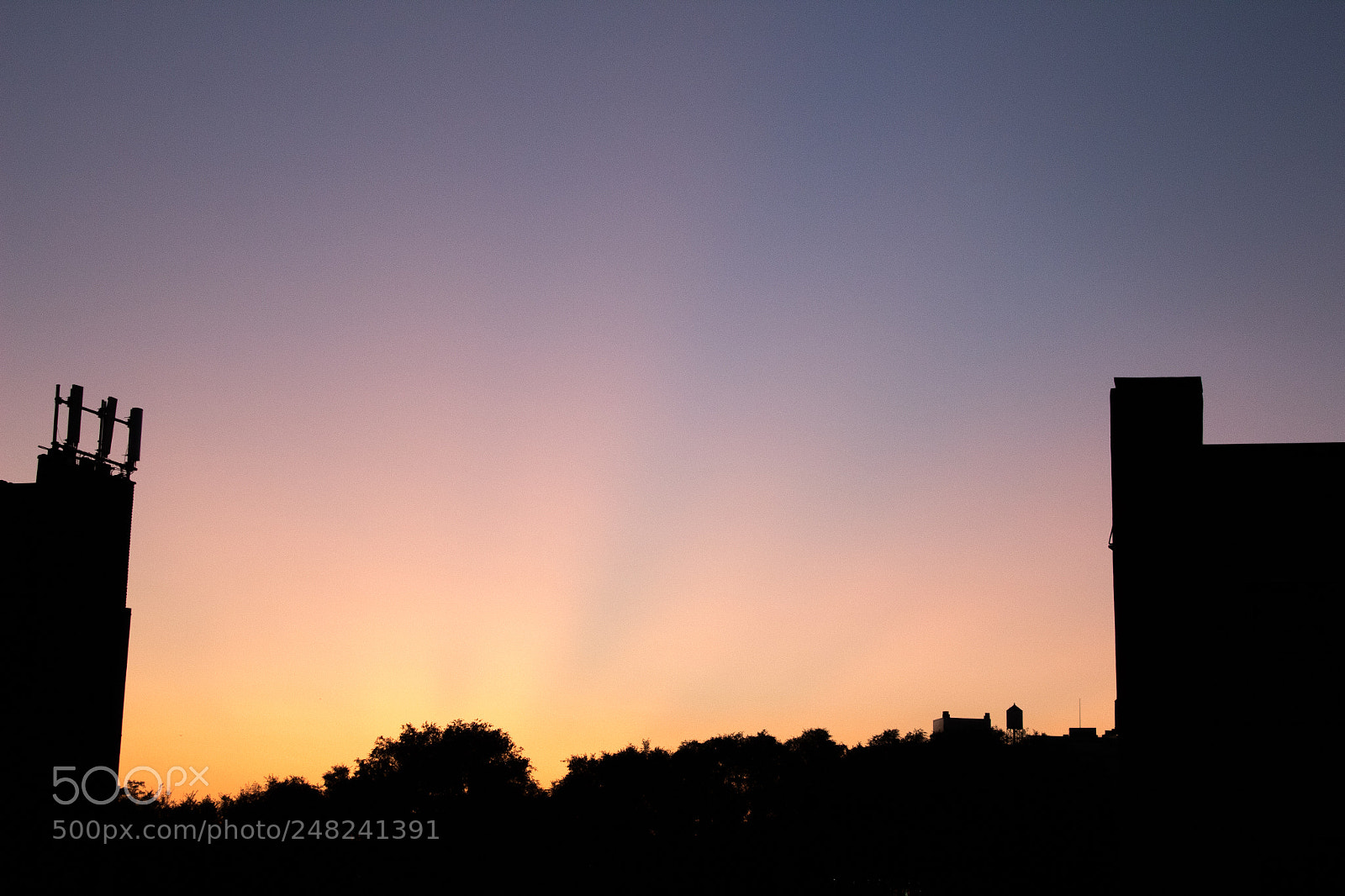 Canon EOS 1300D (EOS Rebel T6 / EOS Kiss X80) sample photo. Bronx sunrise photography